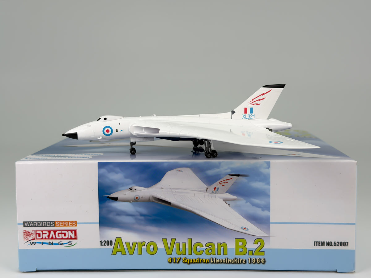 Royal Air Force Avro Vulcan 1:200 Dragon Wings XL321 (52007)