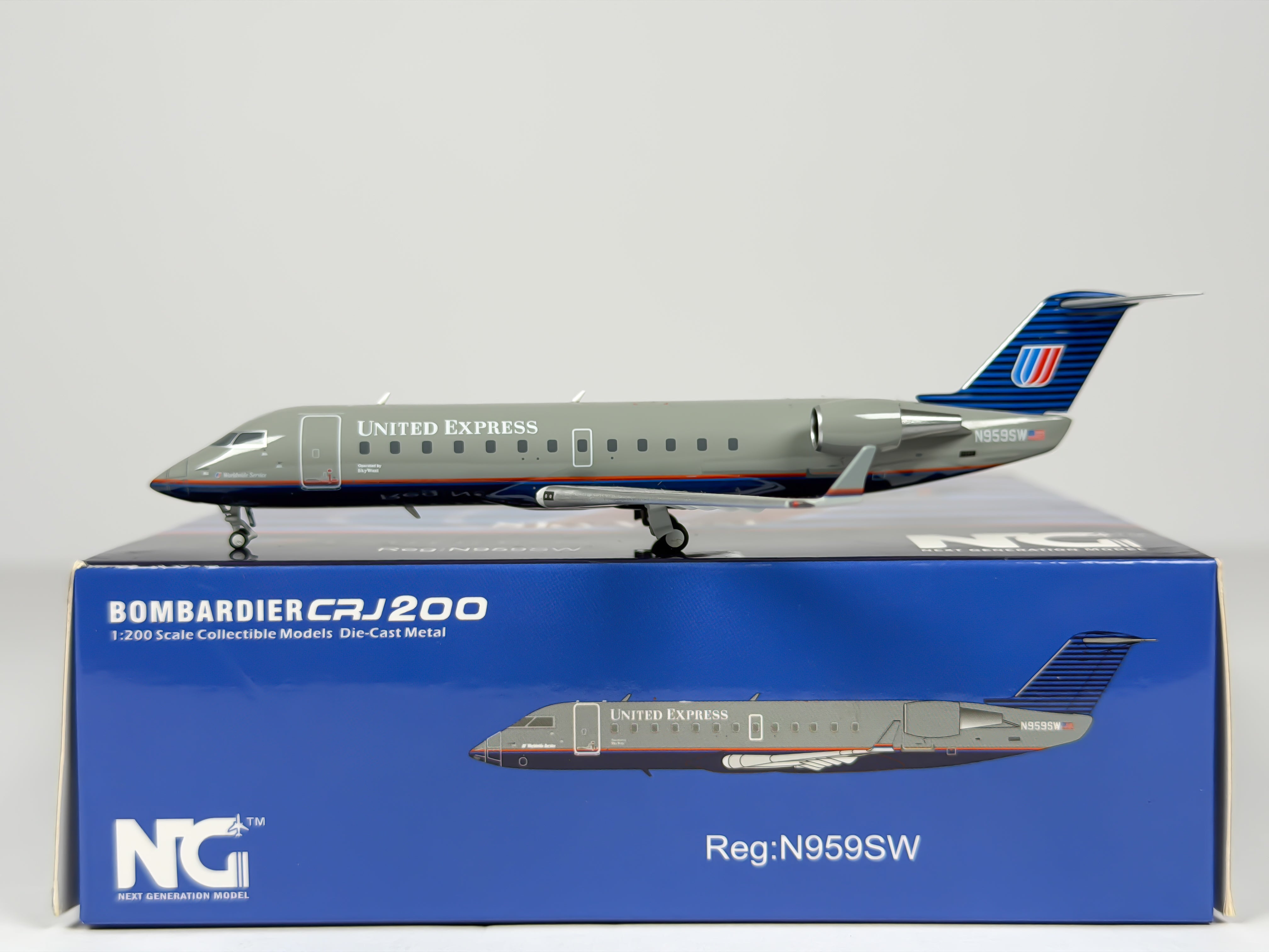 United Express Bombardier CRJ200 1:200 NG Models N959SW (52023)