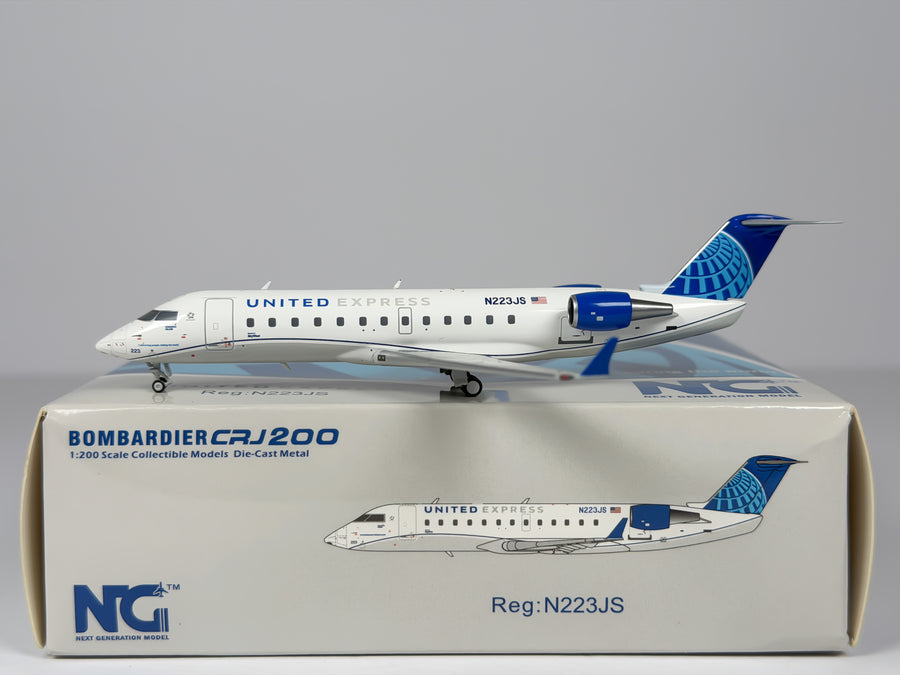 United Express Bombardier CRJ200 1:200 NG Models N223JS (52038)