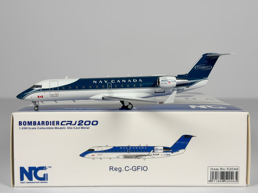 Nav Canada Bombardier CRJ200 1:200 NG Model C-GFIO (52046)