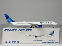 United Airlines Boeing 767-400ER 1:400 Panda Models N66056 (52363)