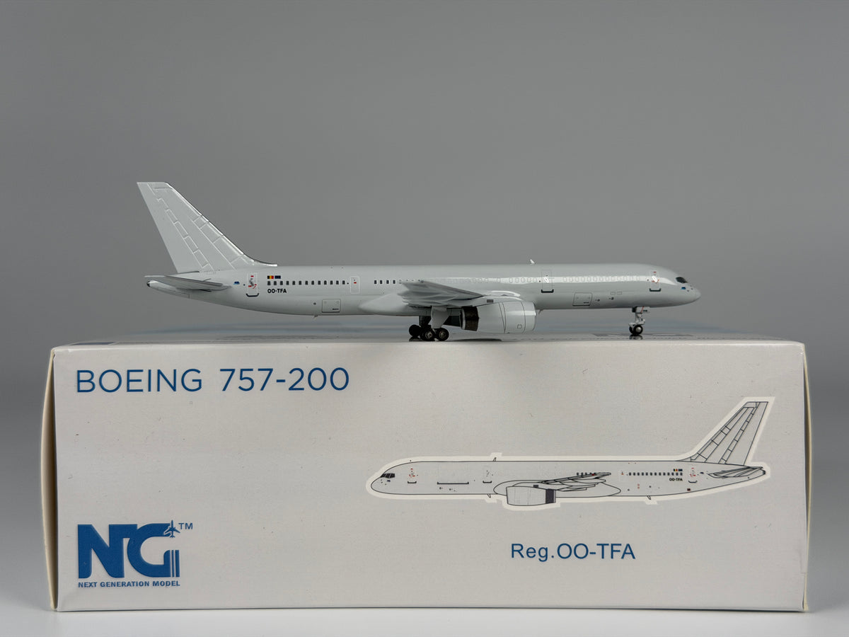 ASL Airlines Belgium Boeing 757-200F 1:400 NG Models OO-TFA (53142)