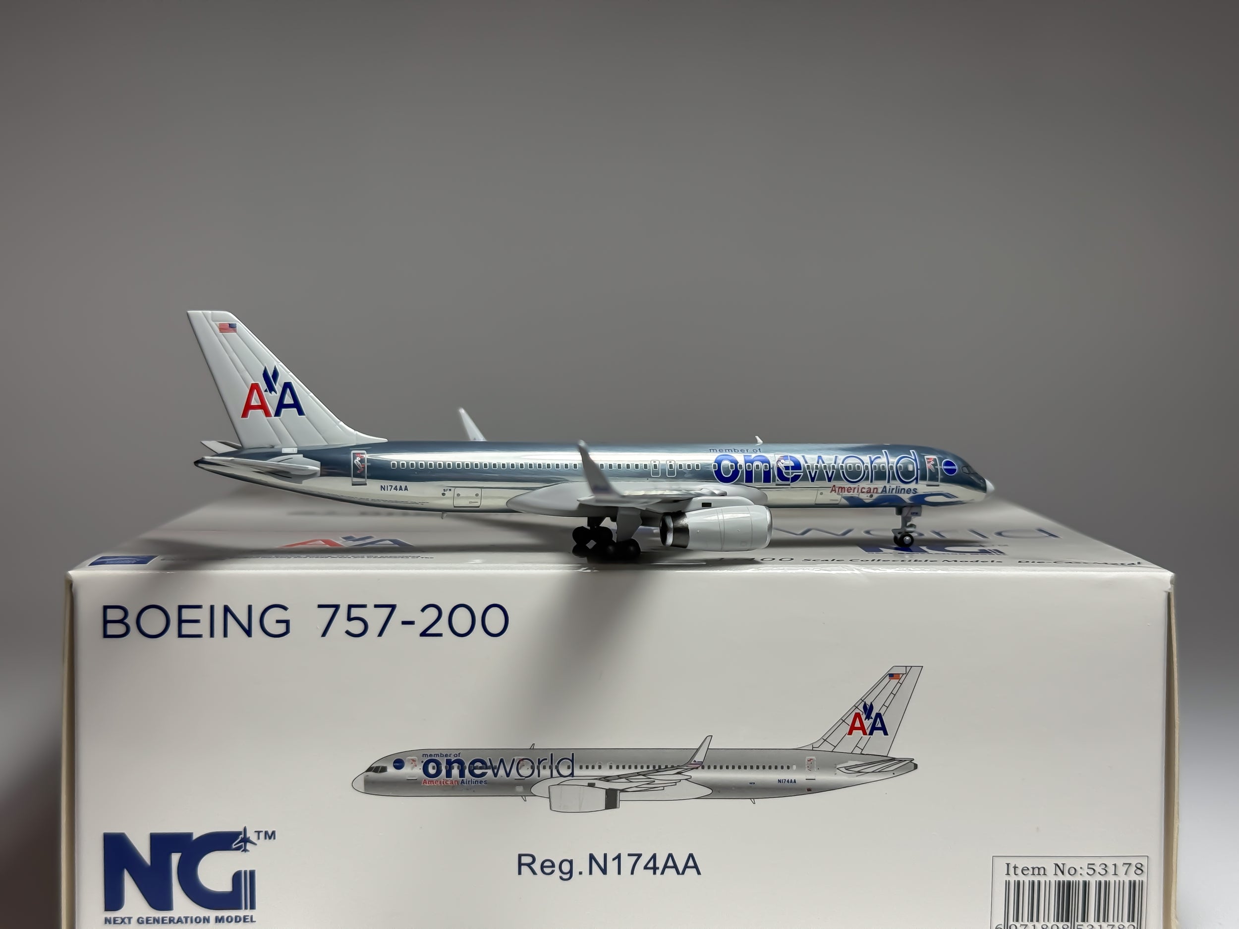 American Airlines Boeing 757-200 1:400 NG Models N174AA (53178)