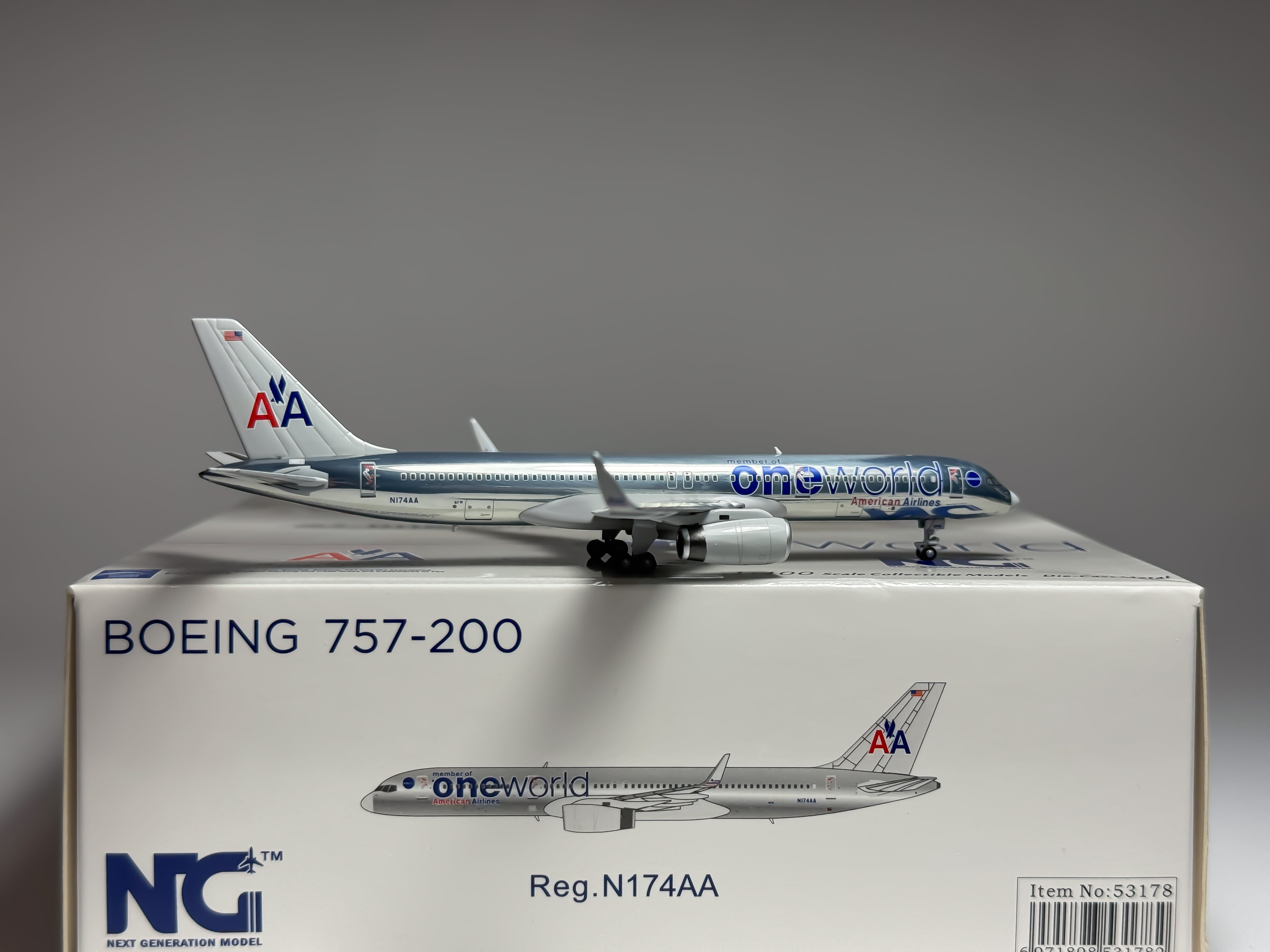 American Airlines Boeing 757-200 1:400 NG Models N174AA (53178)