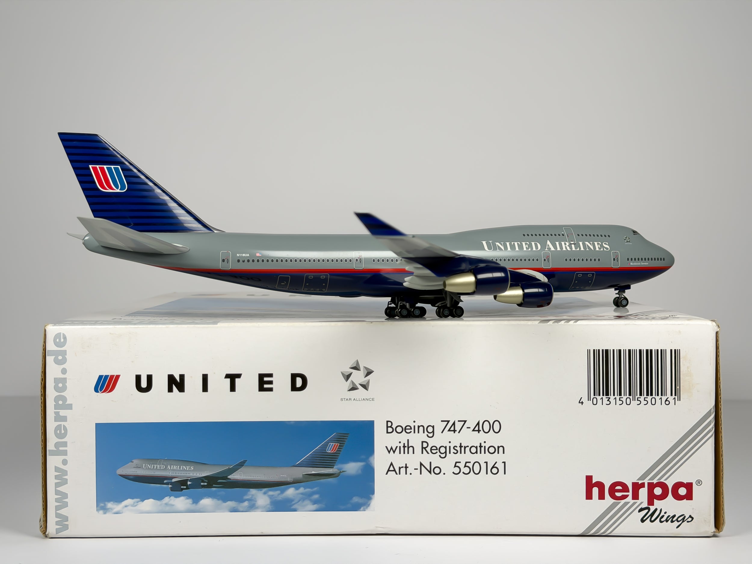 United Airlines Boeing 747-400 1:200 Herpa N118UA (550161)