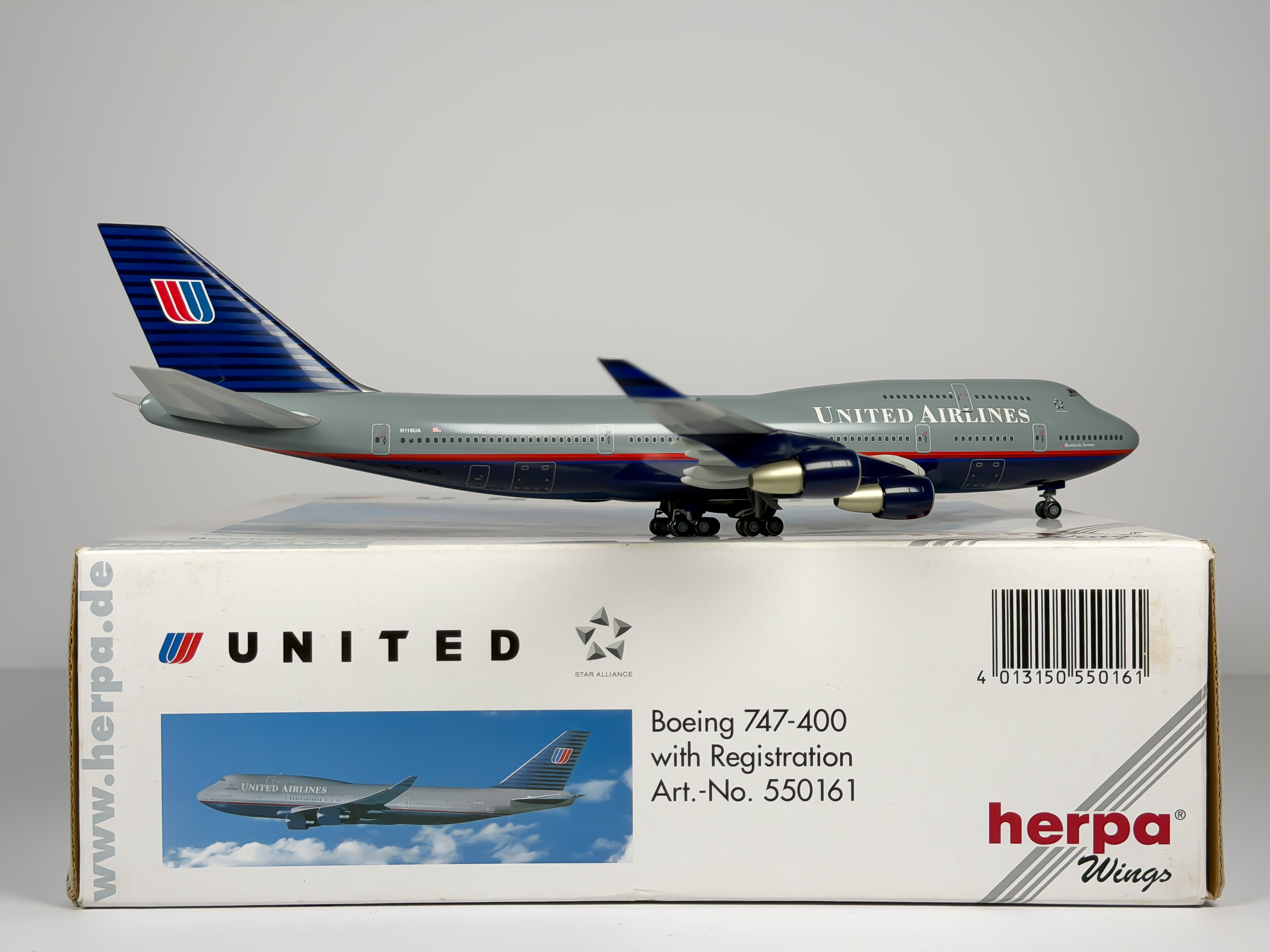 United Airlines Boeing 747-400 1:200 Herpa N118UA (550161)