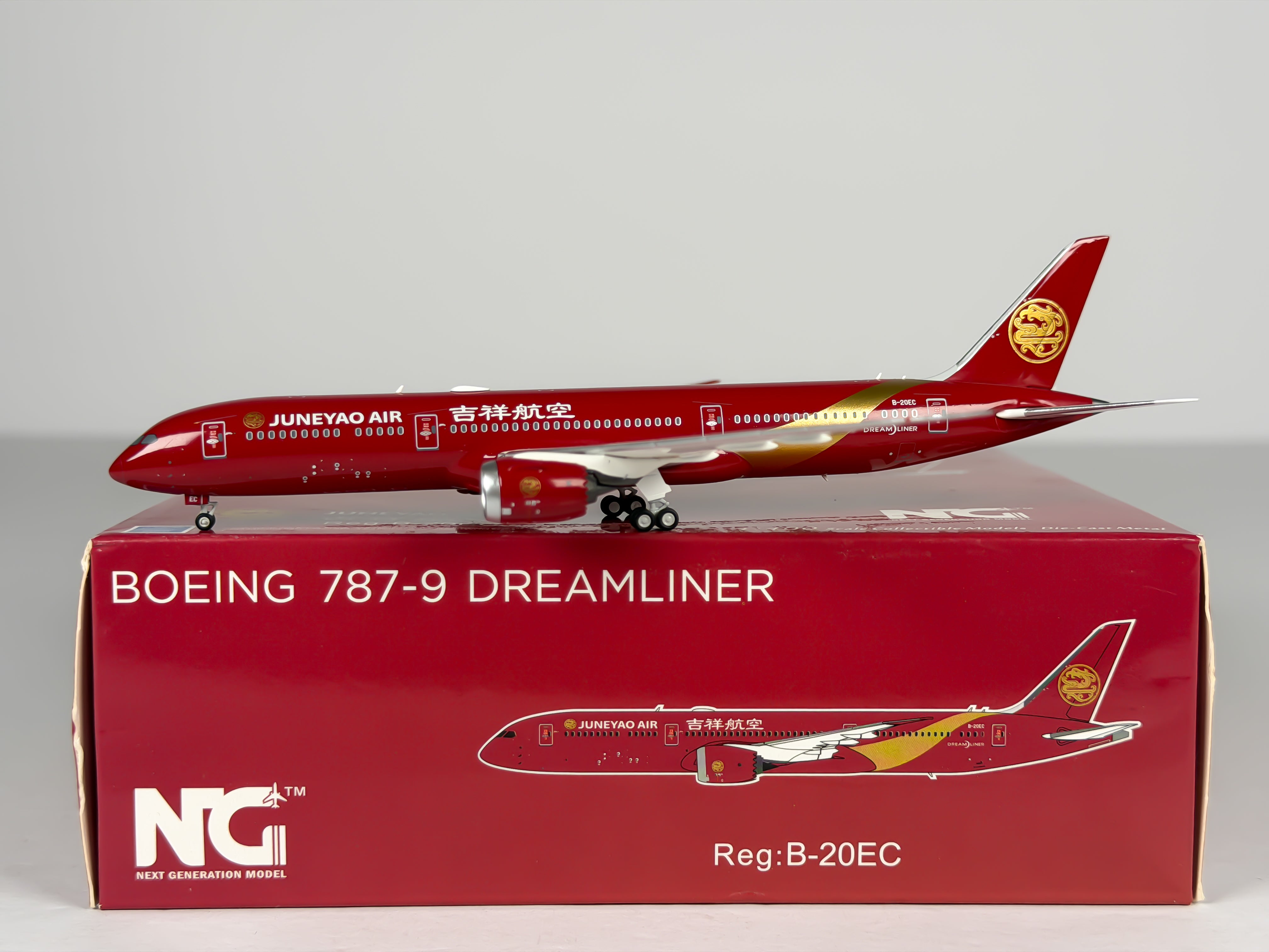 Juneyao Air Boeing 787-9 1:400 NG Models B-20EC (55041)