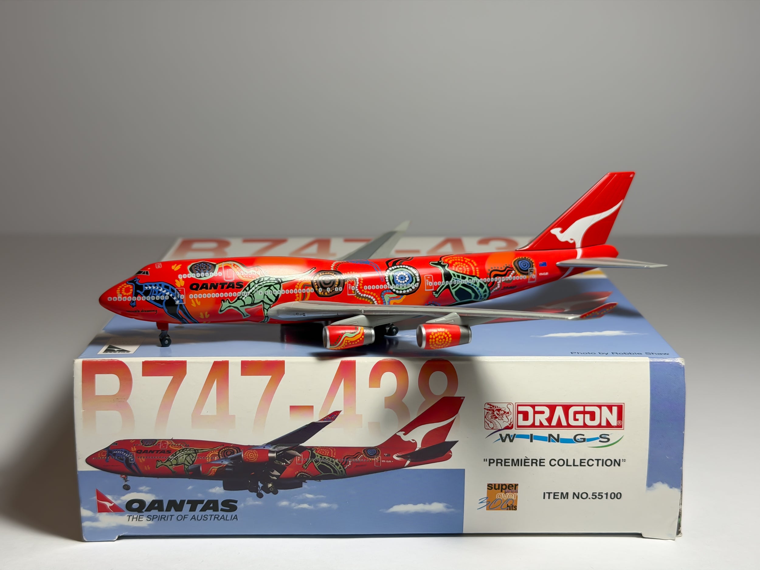 Qantas Airways Boeing 747-400 1:400 Dragon Wings VH-OJB (55100)