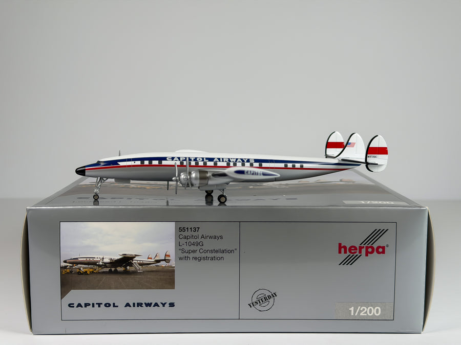 Capitol Airways Lockheed L-1049 1:200 Herpa N9720C (551137)