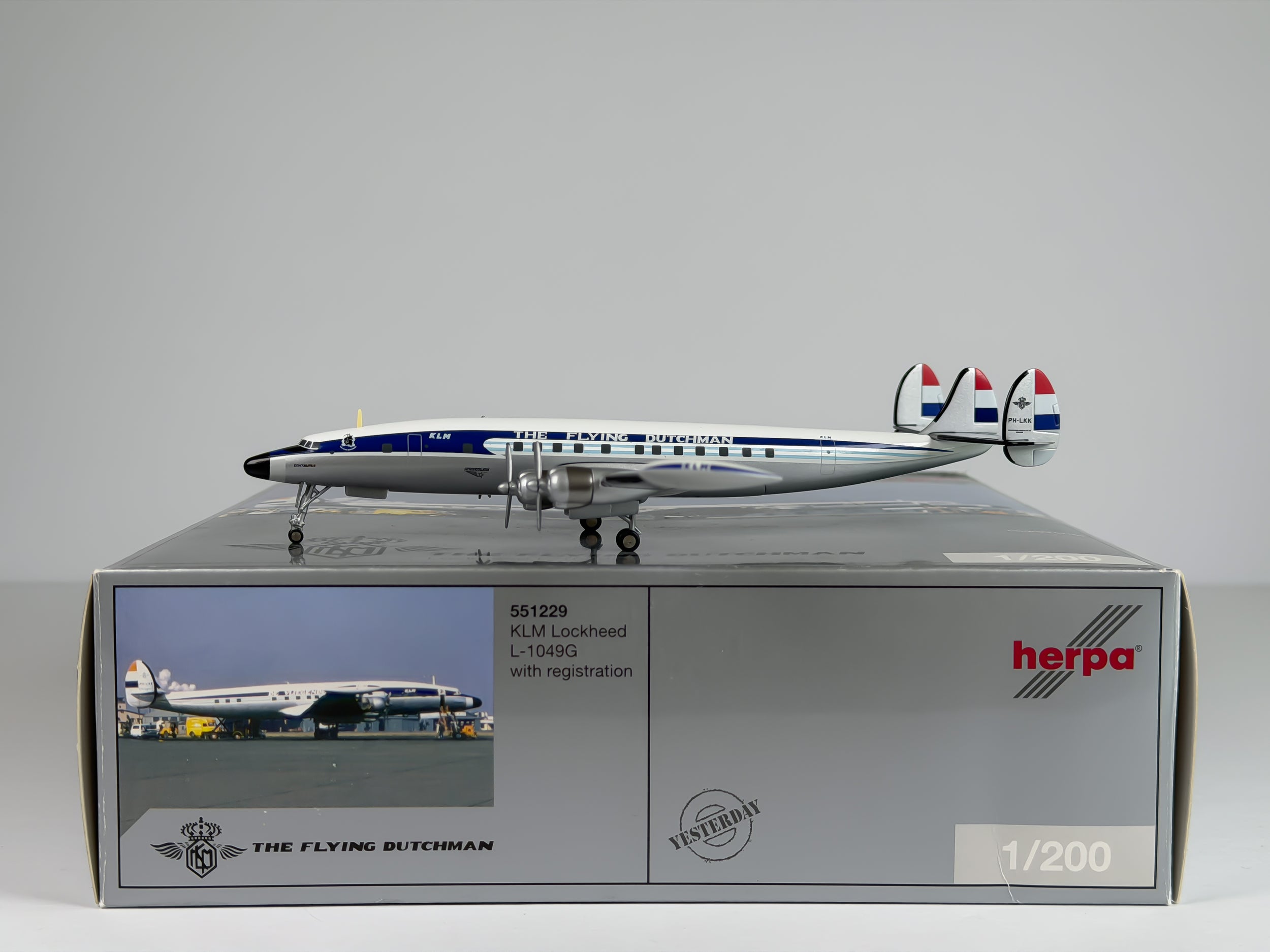 KLM Royal Dutch Airlines Lockheed L-1049 1:200 Herpa PH-LKK (551229)