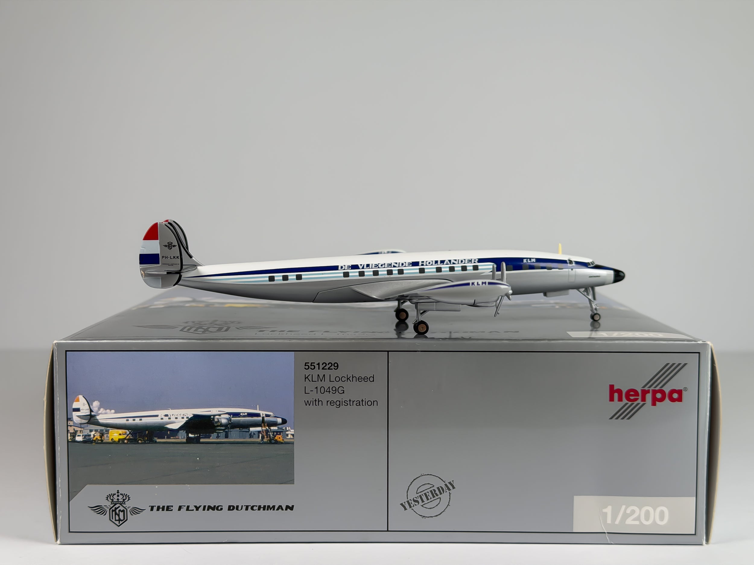 KLM Royal Dutch Airlines Lockheed L-1049 1:200 Herpa PH-LKK (551229)