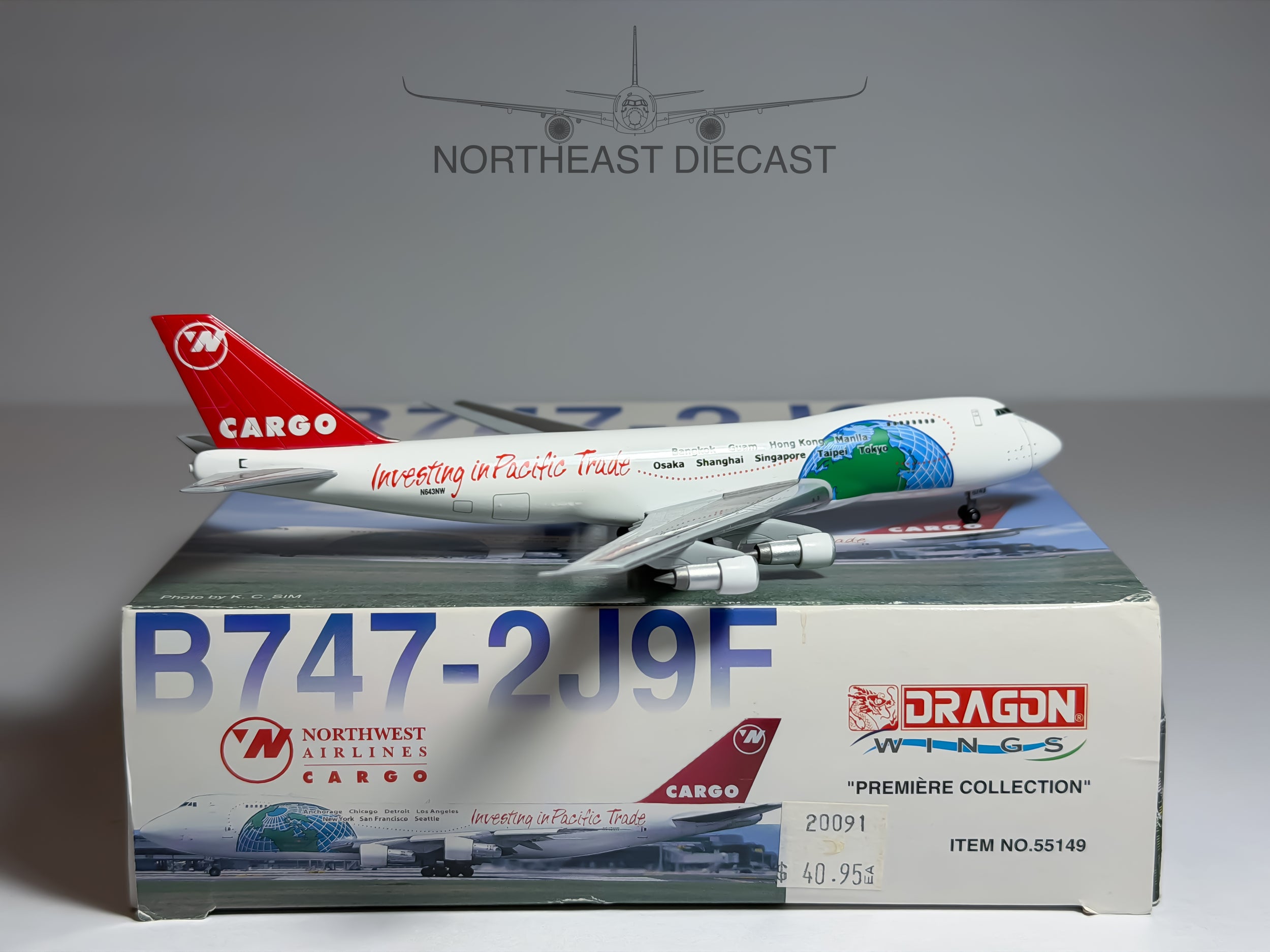Northwest Cargo Boeing 747-200F 1:400 Dragon Wings N643NW (55149)