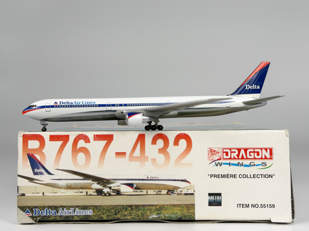 Delta Air Lines Boeing 767-400 1:400 Dragon Wings N826MH (55159)