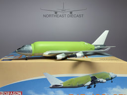 Boeing House Boeing 747LCF Dreamlifter 1:400 Dragon Wings N747BC (55161-03)