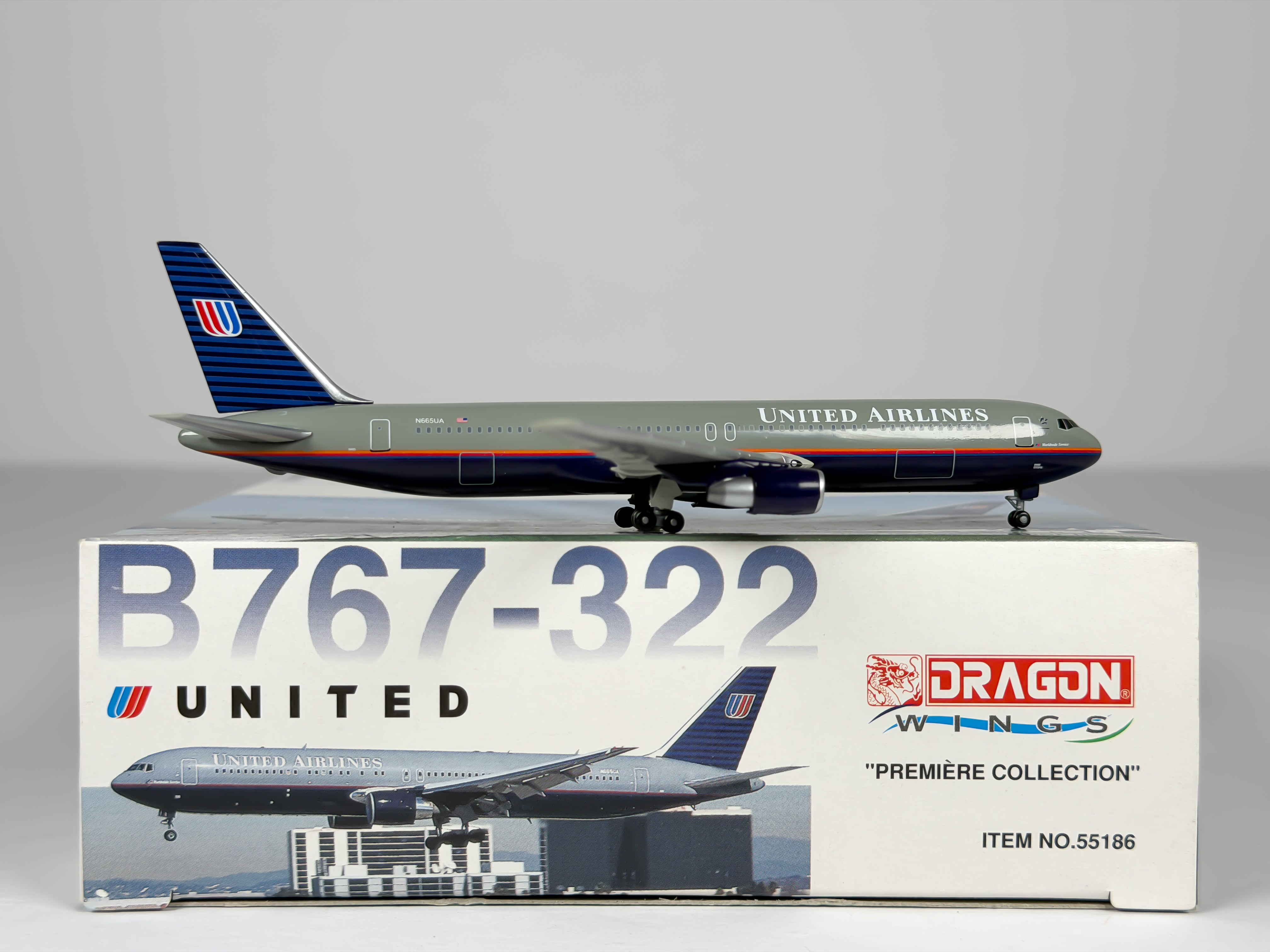 United Airlines Boeing 767-300 1:400 Dragon Wings N665UA (55186)