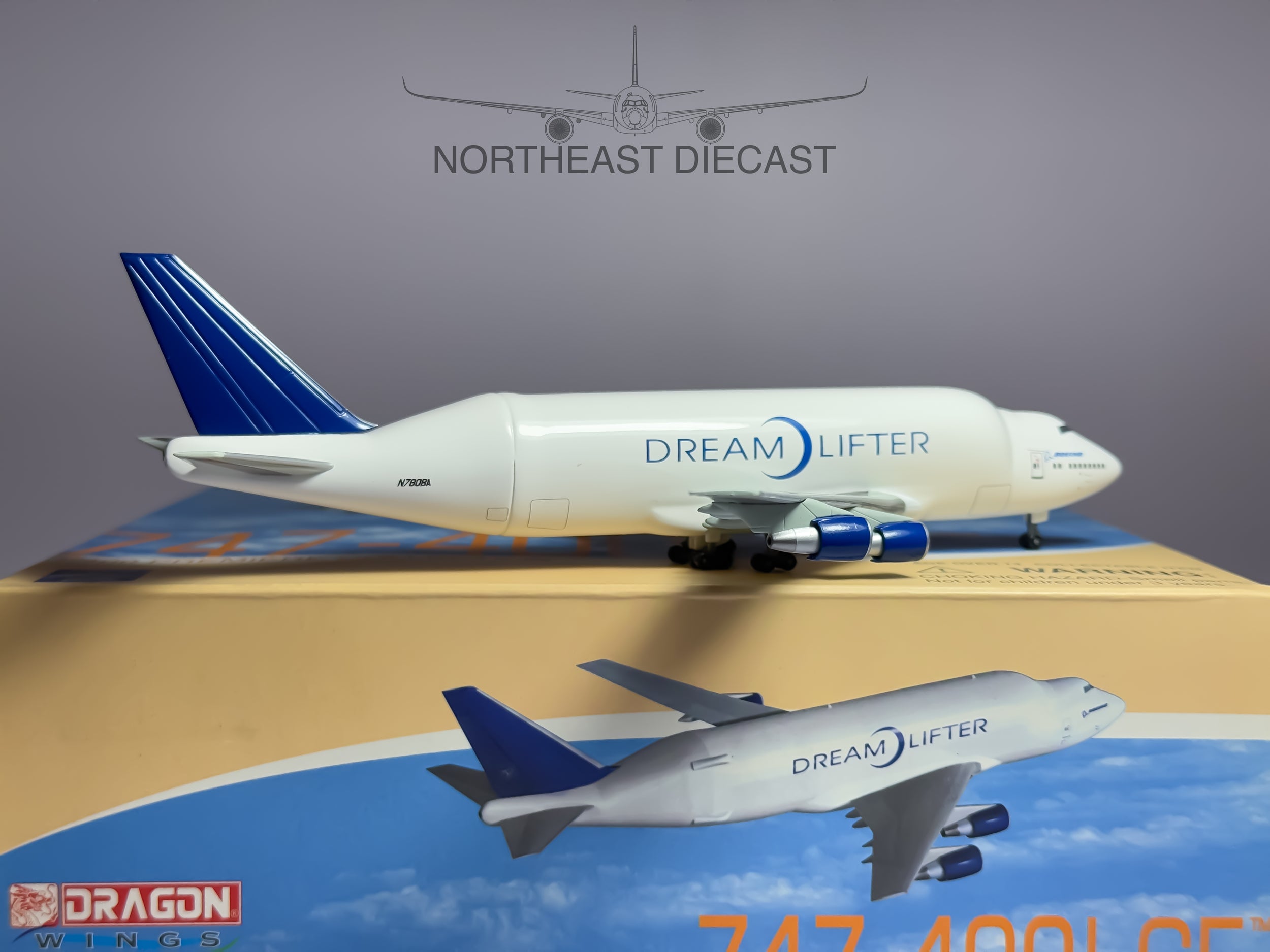Dreamlifter Boeing 747LCF Dreamlifter 1:400 Dragon Wings N780BA (55196)