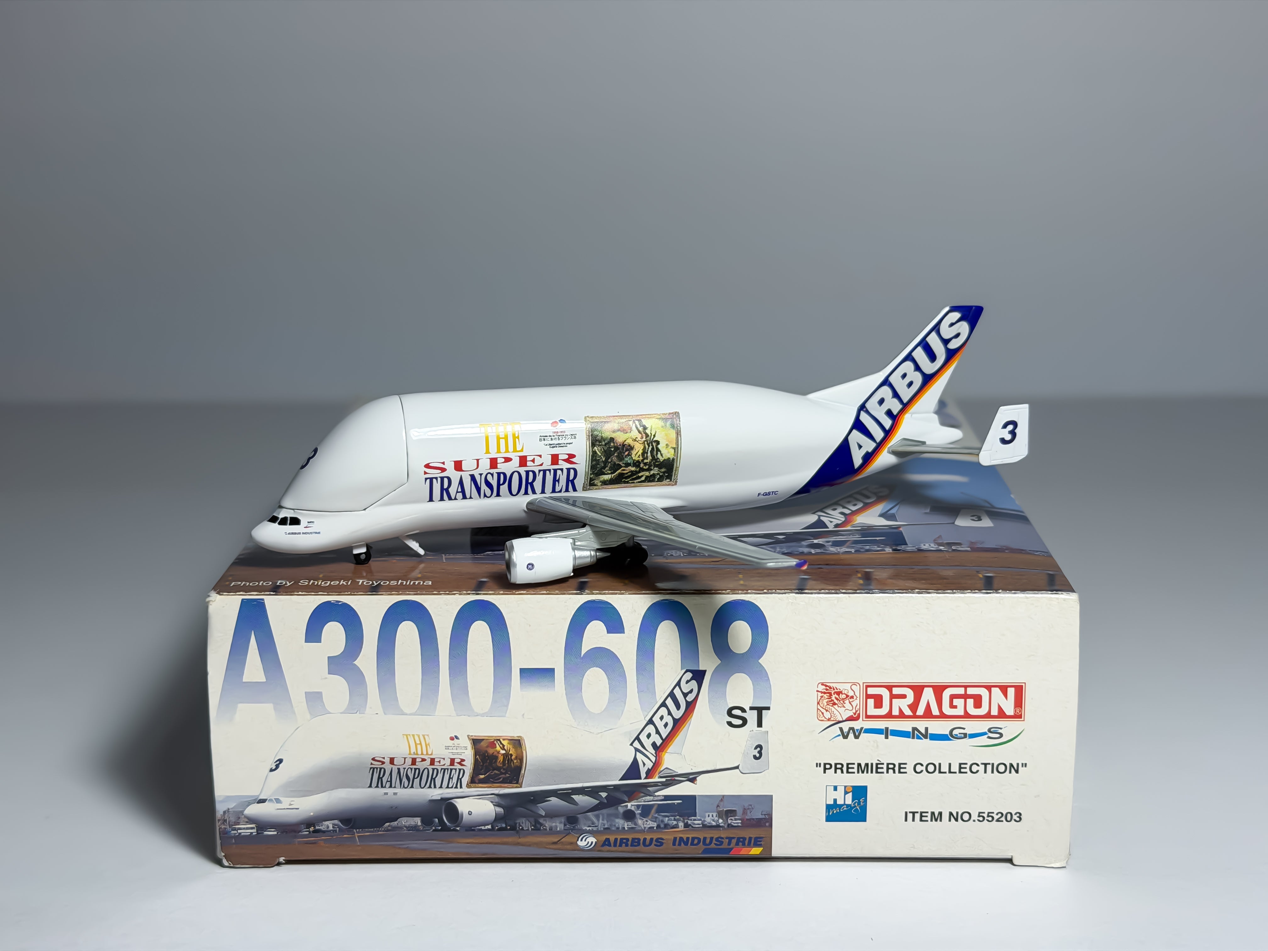 Airbus House Airbus A300ST (Beluga) 1:400 Dragon Wings F-GSTC (55203)