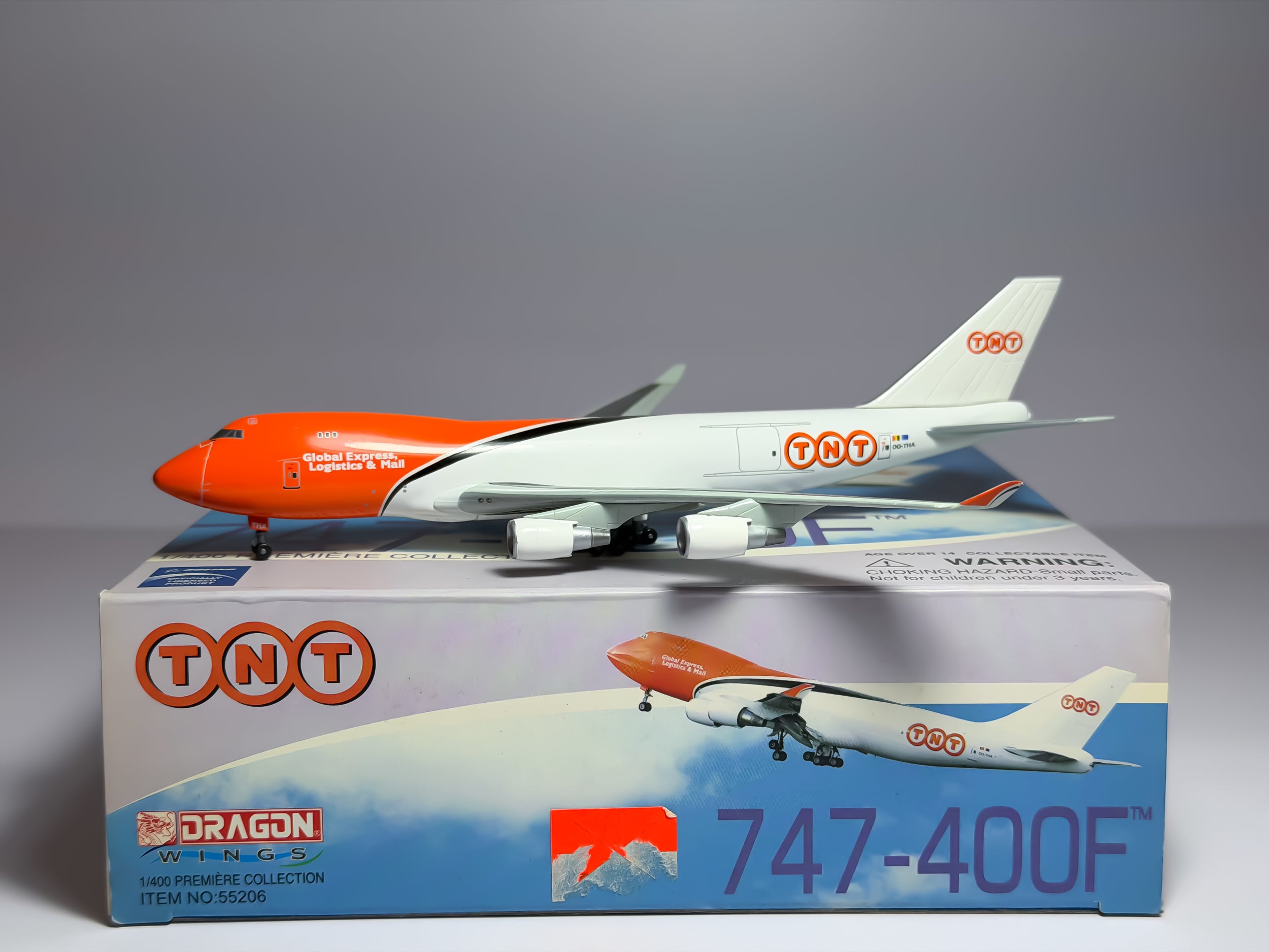 TNT Airways Boeing 747-400F 1:400 Dragon Wings OO-THA (55206)