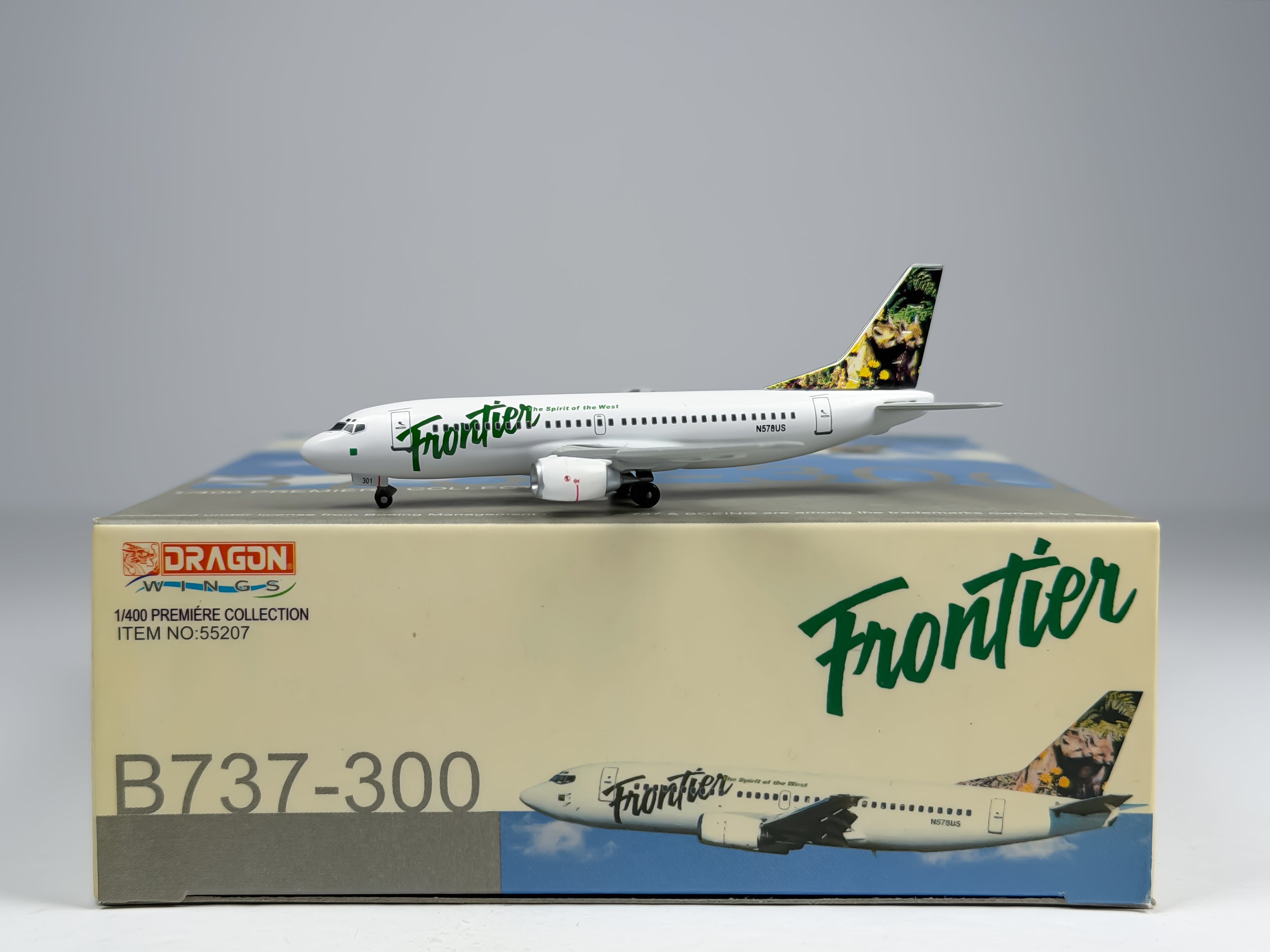 Frontier Airlines Boeing 737-300 1:400 Dragon Wings N578US (55207)