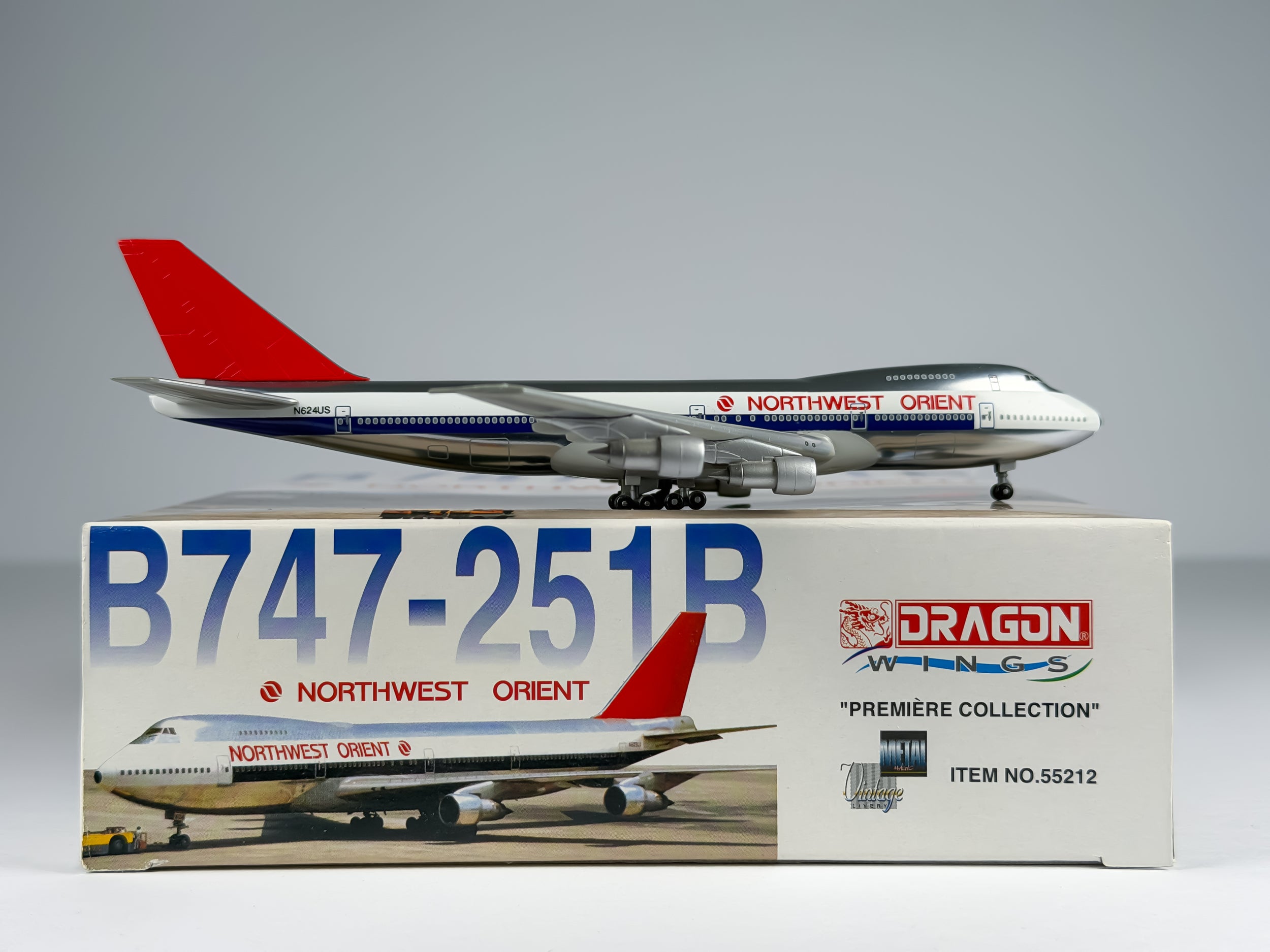 Northwest Orient Boeing 747-200 1:400 Dragon Wings N624US (55212)