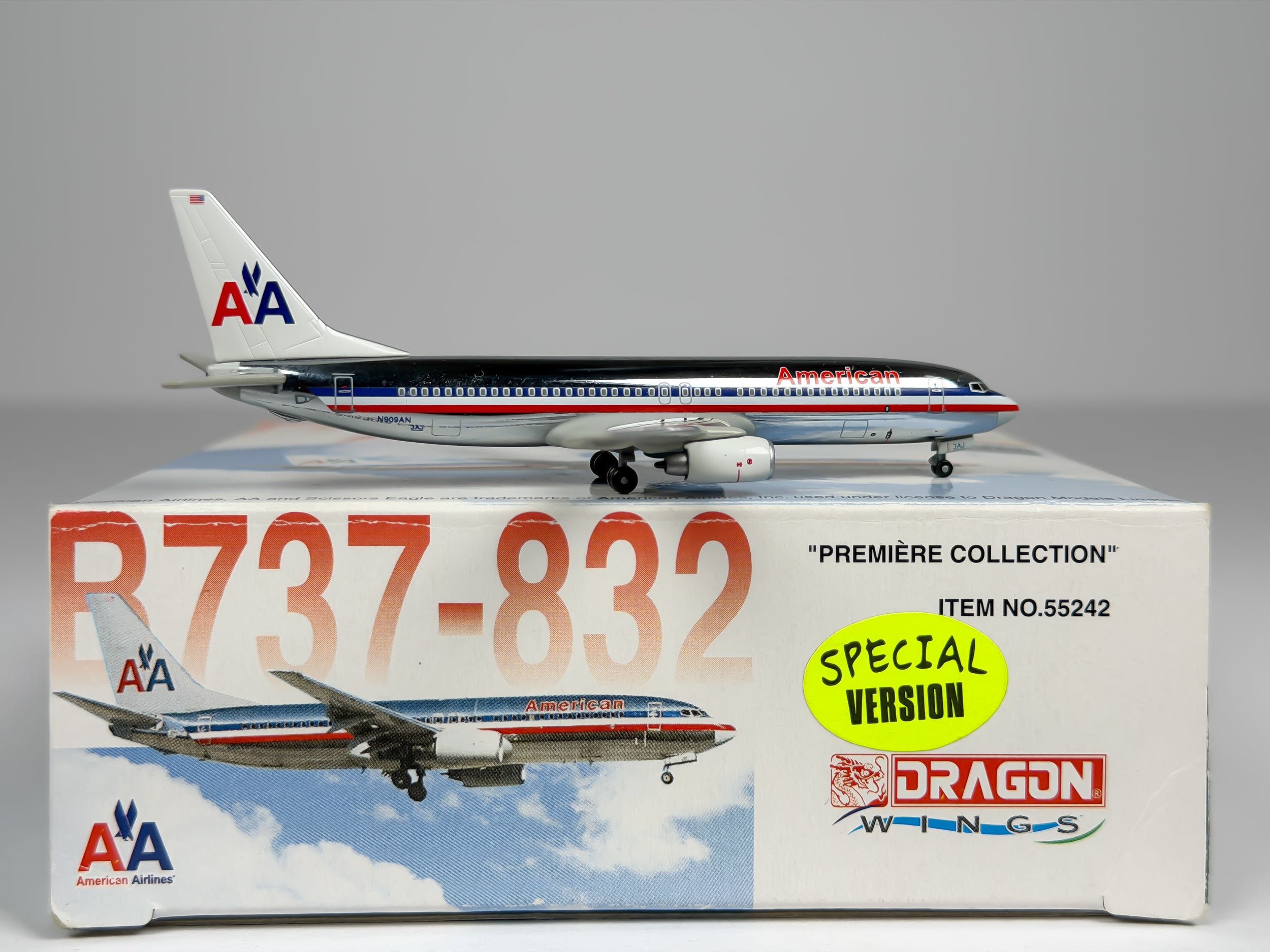 American Airlines Boeing 737-800 1:400 Dragon Wings N909AN (55242)