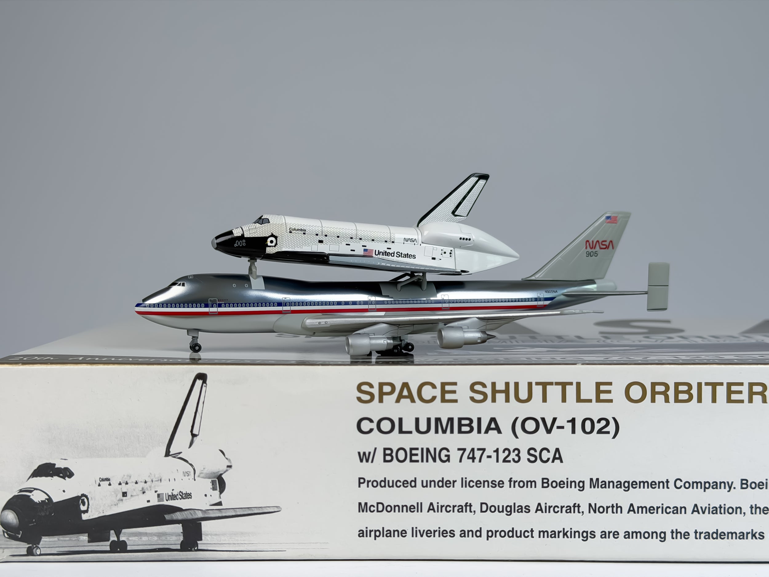 NASA Boeing 747-100 SCA 1:400 Dragon Wings N905NA + OV-102 (55244)