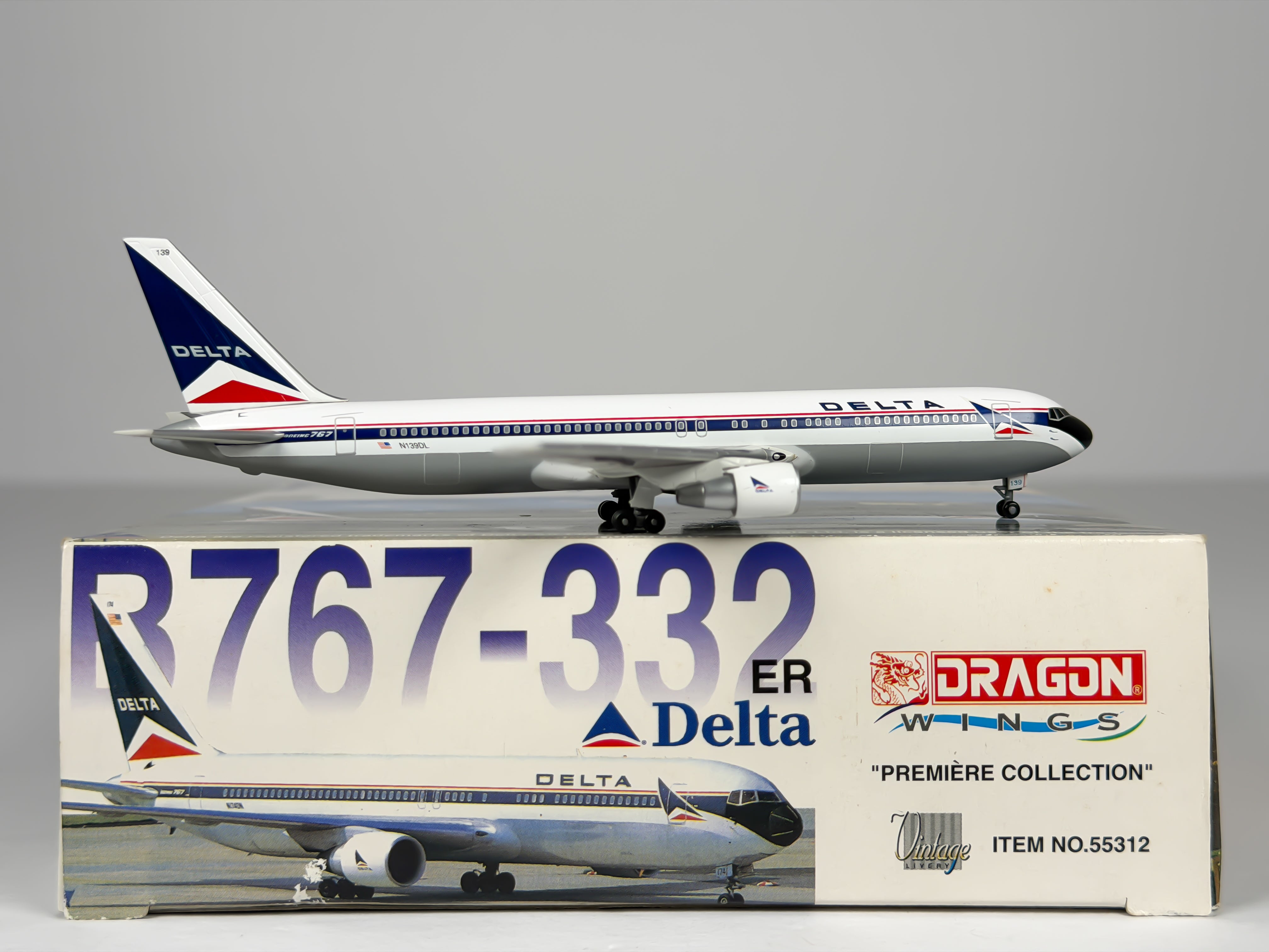 Delta Air Lines Boeing 767-300 1:400 Dragon Wings N139DL (55312)