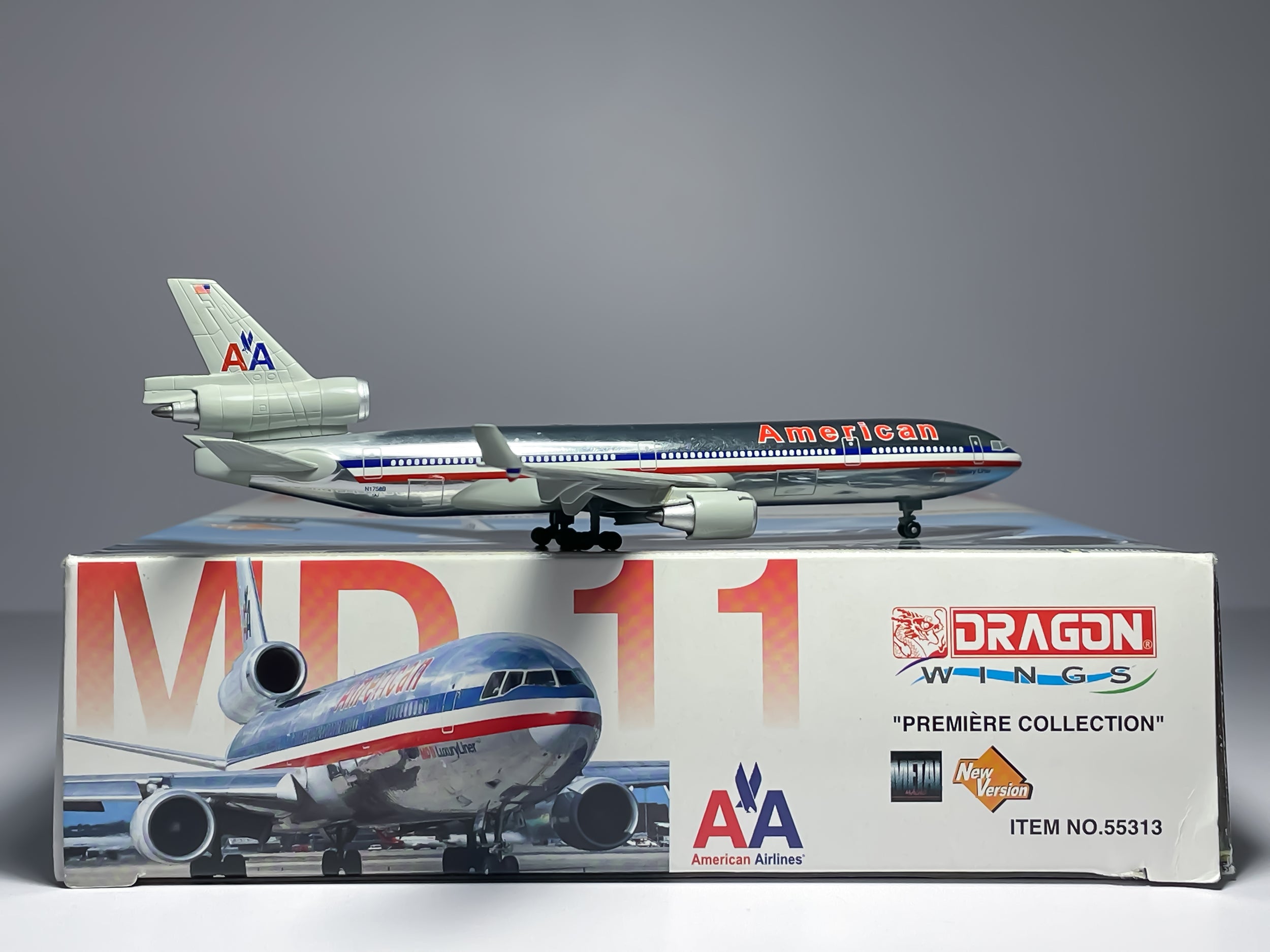 American Airlines McDonnell Douglas MD-11 1:400 Dragon Wings N1758B (55313)