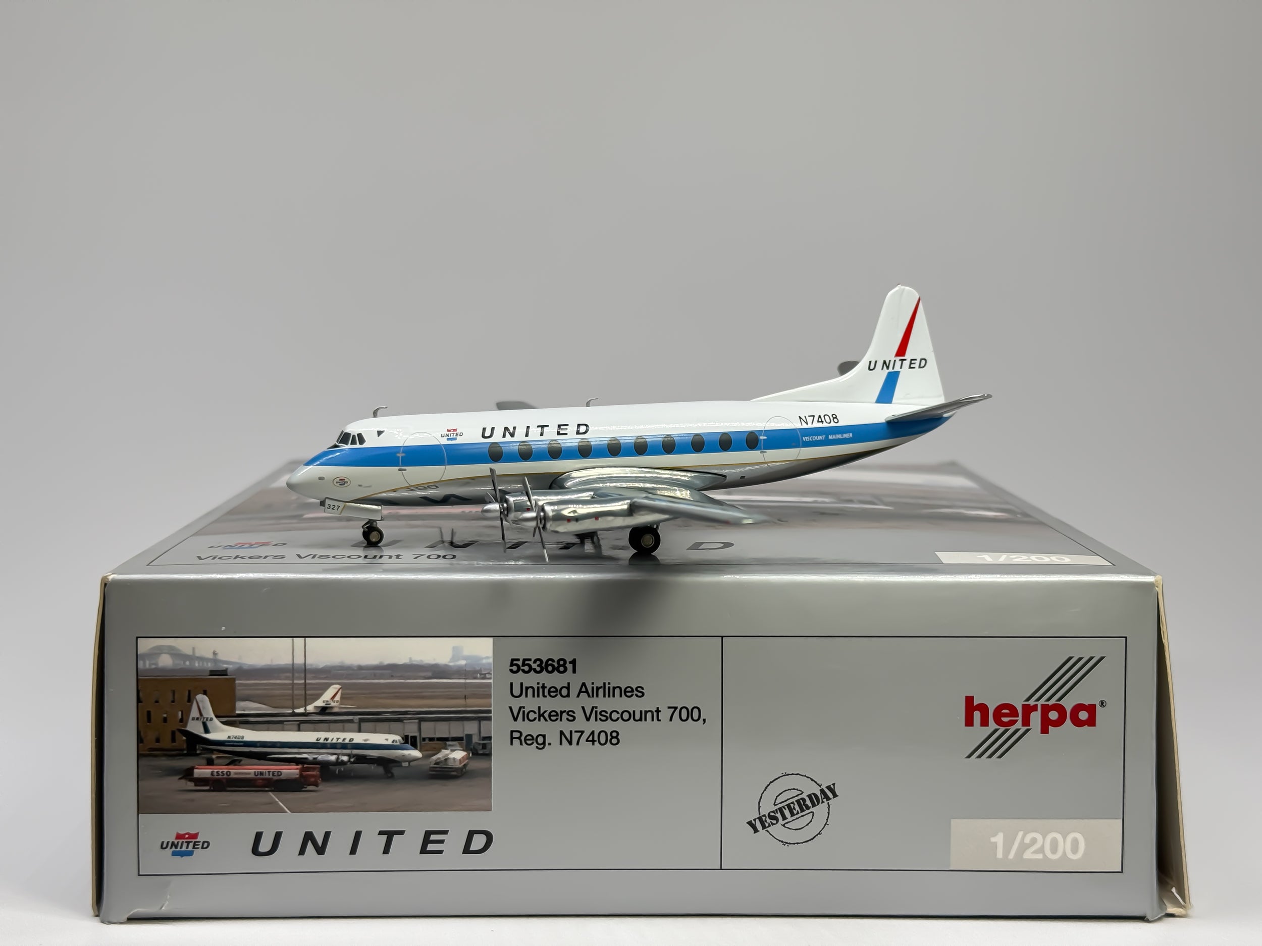 United Airlines Vickers Viscount 700 1:200 Herpa N7408 (553681)