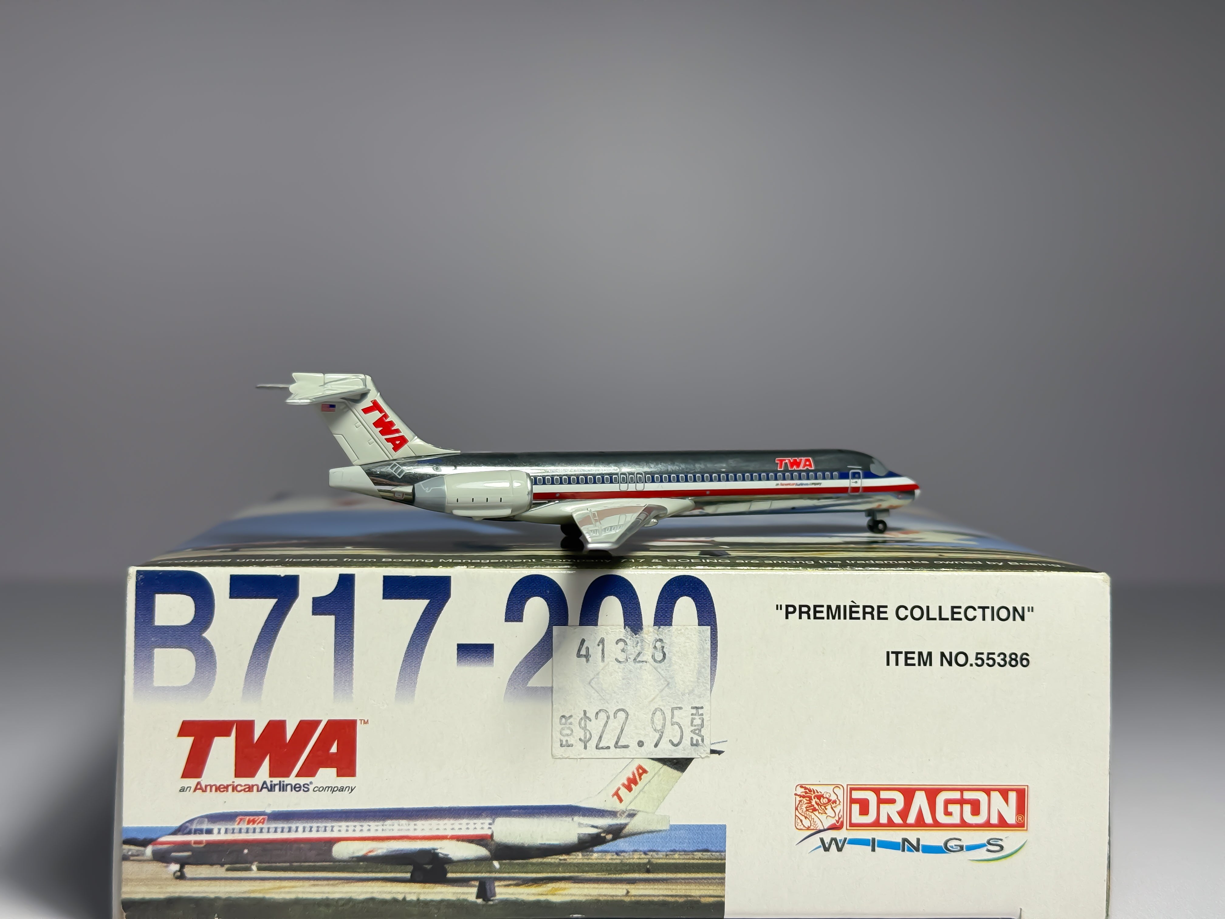 ドラゴンB717-2BD 1/400 Boeing 717 Diecast Aircraft Models · Northeast Diecast