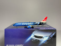 Far Eastern Air Transport Boeing 757-200F 1:400 Dragon Wings B-27011 (55482)