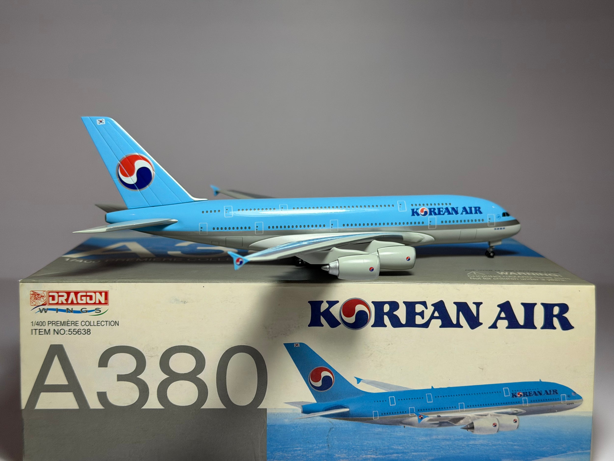 Dragon Wings 1:400 Korean Air Airbus A380-800 small logo 55638