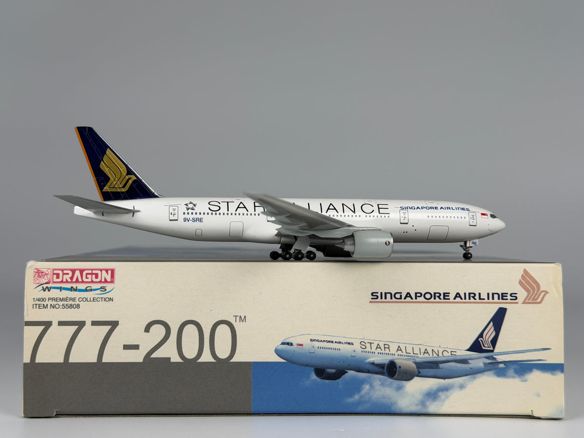 Singapore Airlines Boeing 777-200 1:400 Dragon Wings 9V-SRE (55808)