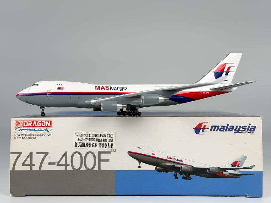 MASkargo Boeing 747-400F 1:400 Dragon Wings 9M-MPR (55942)
