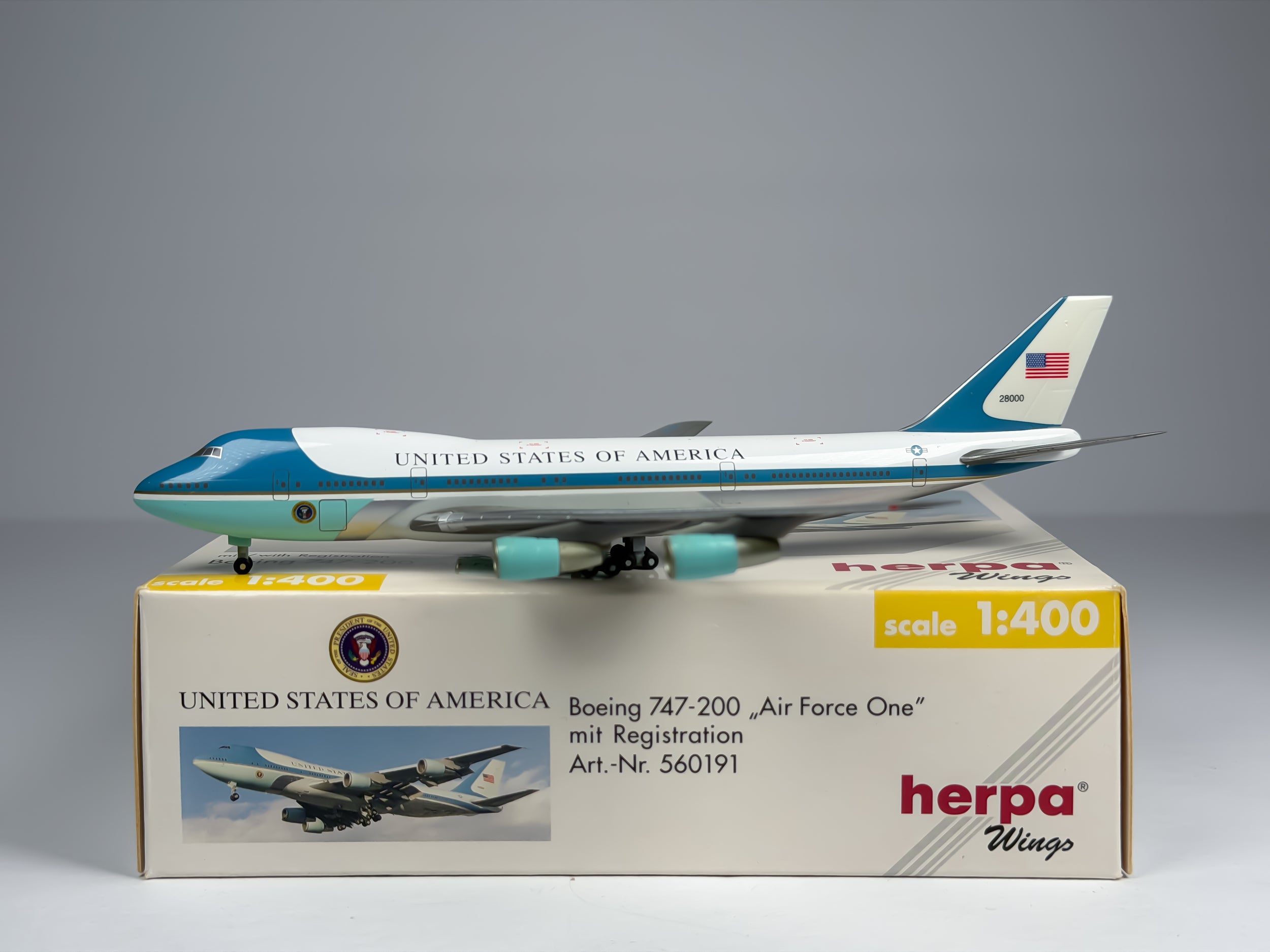 U.S Air Force (USAF) Boeing 747 (VC-25) 1:400 Herpa 82-8000 (560191)
