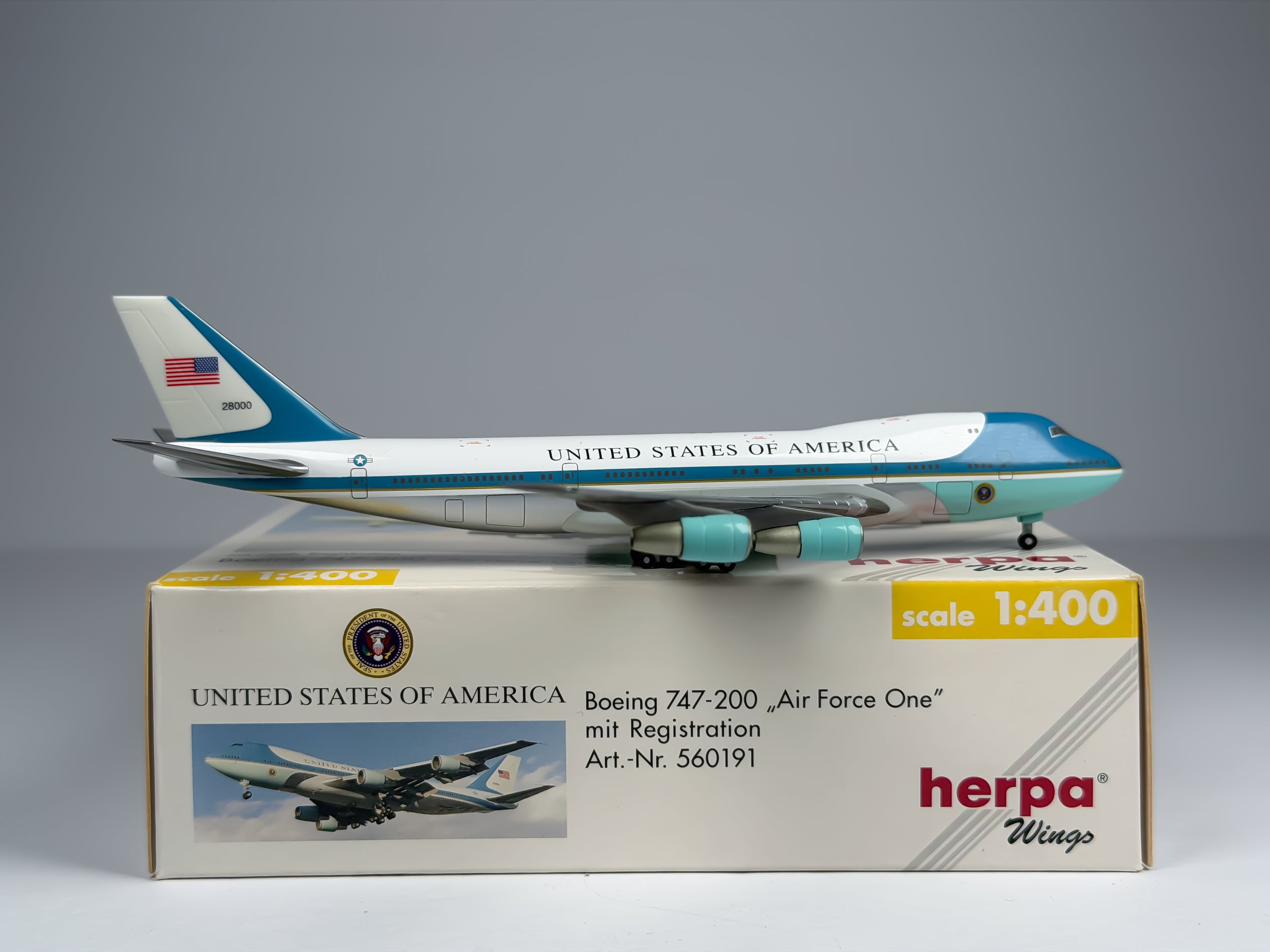 U.S Air Force (USAF) Boeing 747 (VC-25) 1:400 Herpa 82-8000 (560191)