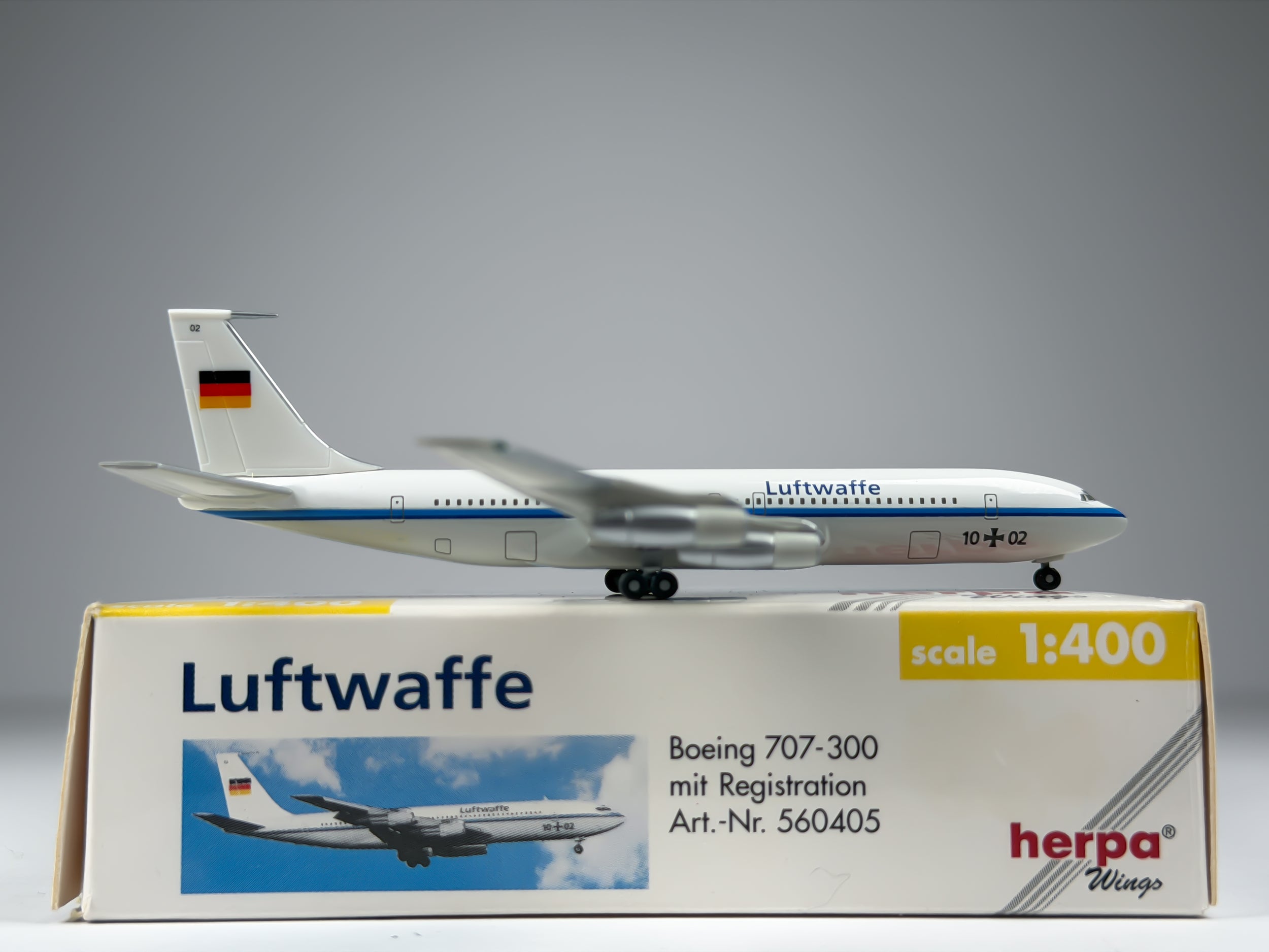 German Air Force Boeing 707-300 1:400 Herpa 10+02 (560405)