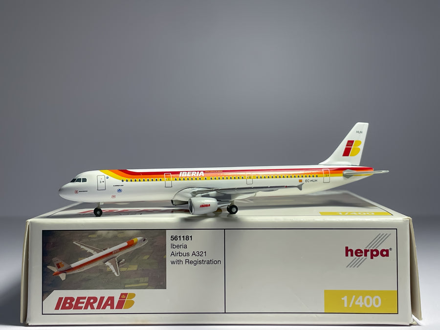 Iberia Airlines Airbus A321 1:400 Herpa EC-HUH (561181)