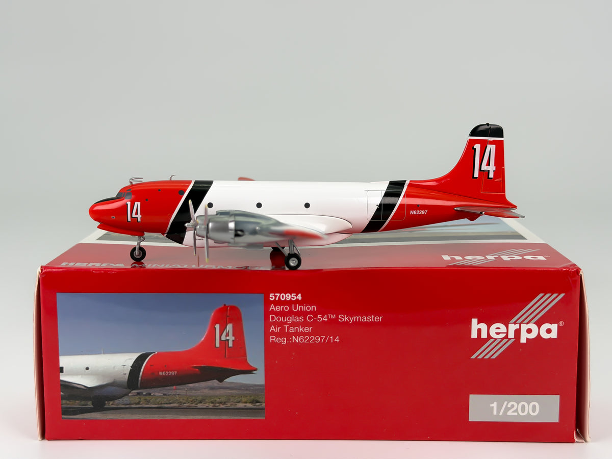 Aero Union Douglas C-54 Skymaster 1:200 Herpa N62297 (570954)