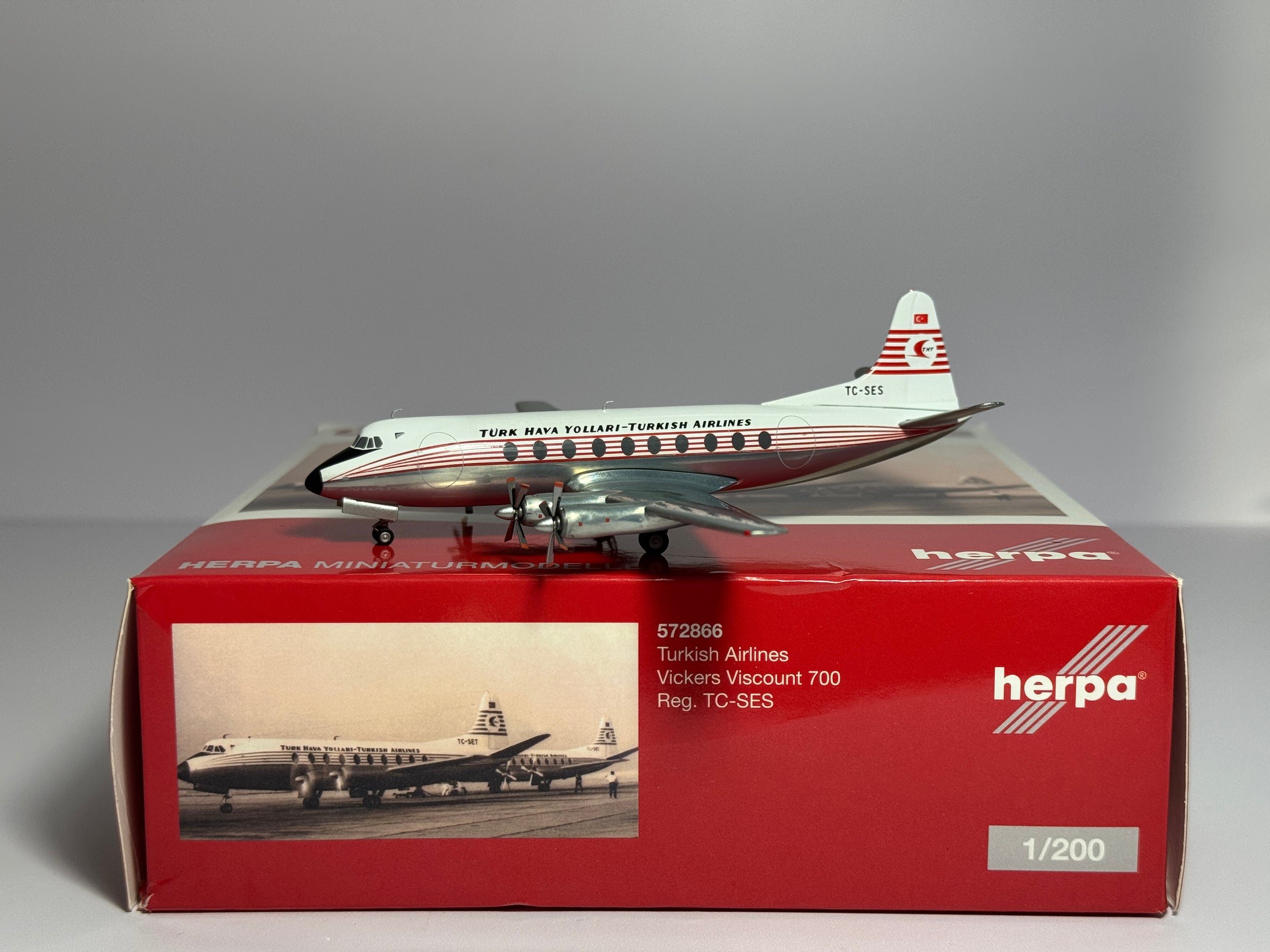 Herpa 1:200 Turkish Airlines Vickers Viscount 700 TC-SES 1960s colors 572866