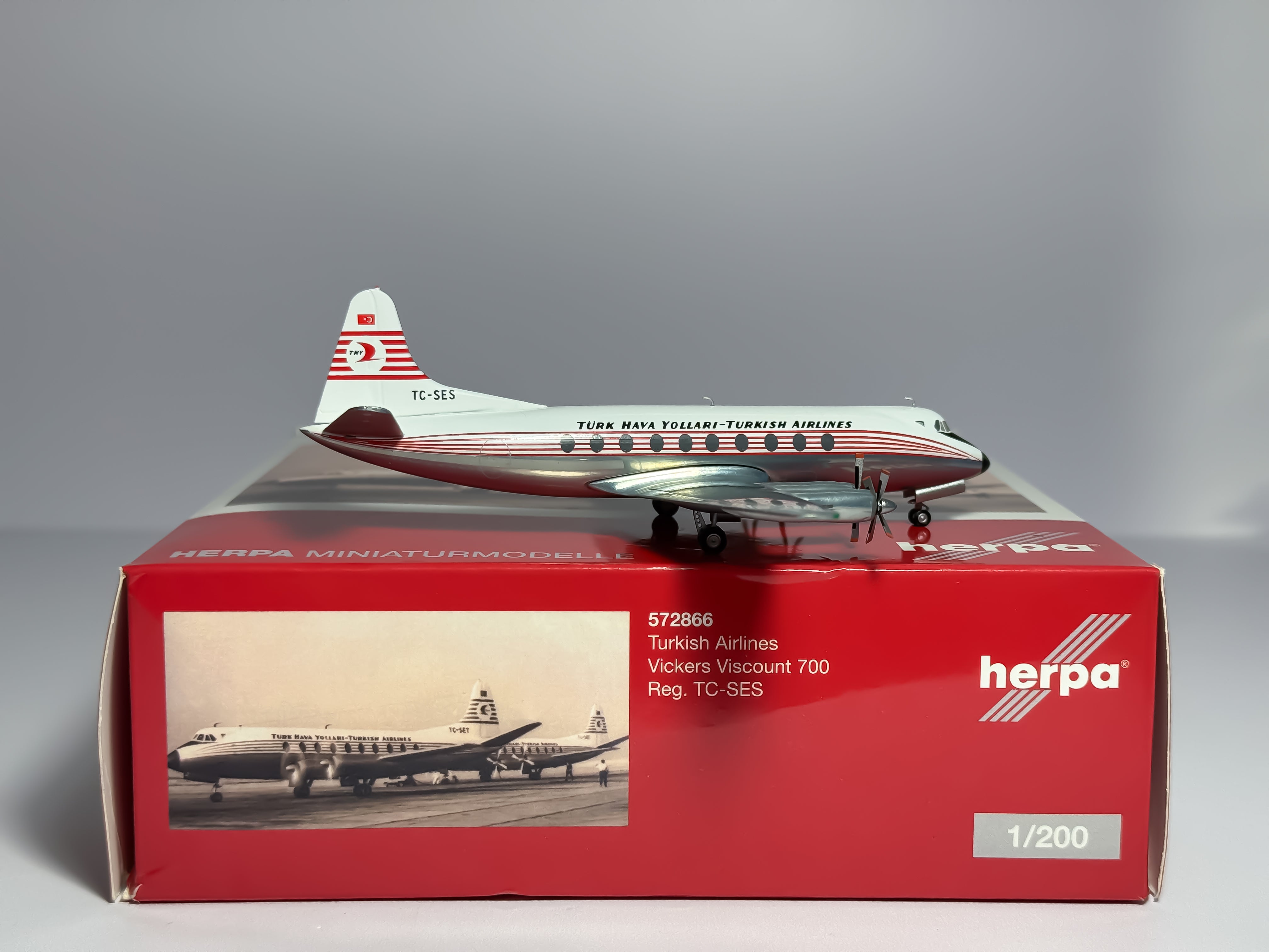 Turkish Airlines Vickers Viscount 700 1:200 Herpa TC-SES (572866)
