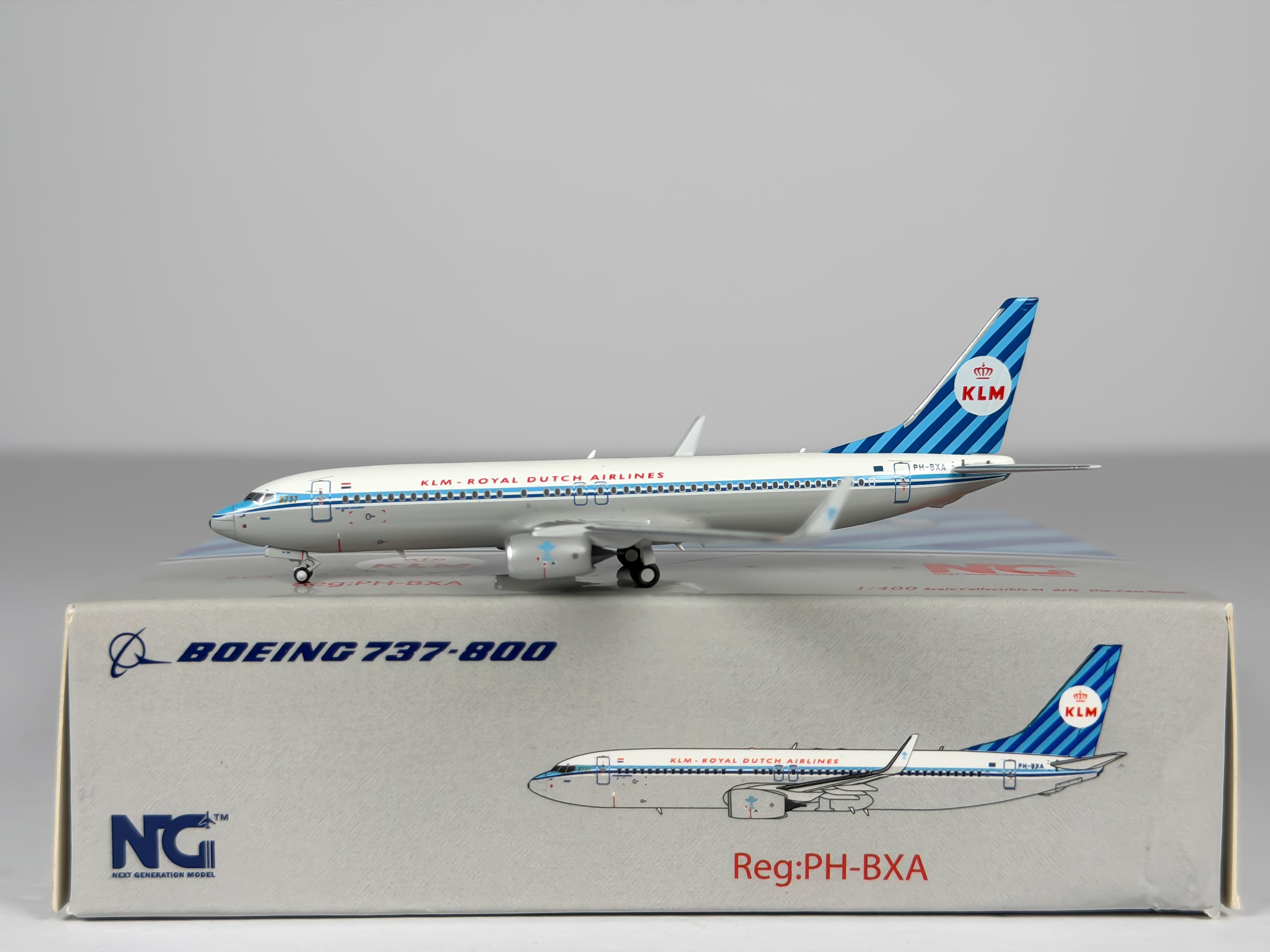 KLM Royal Dutch Airlines Boeing 737-800 1:400 NG Models PH-BXA (58011)