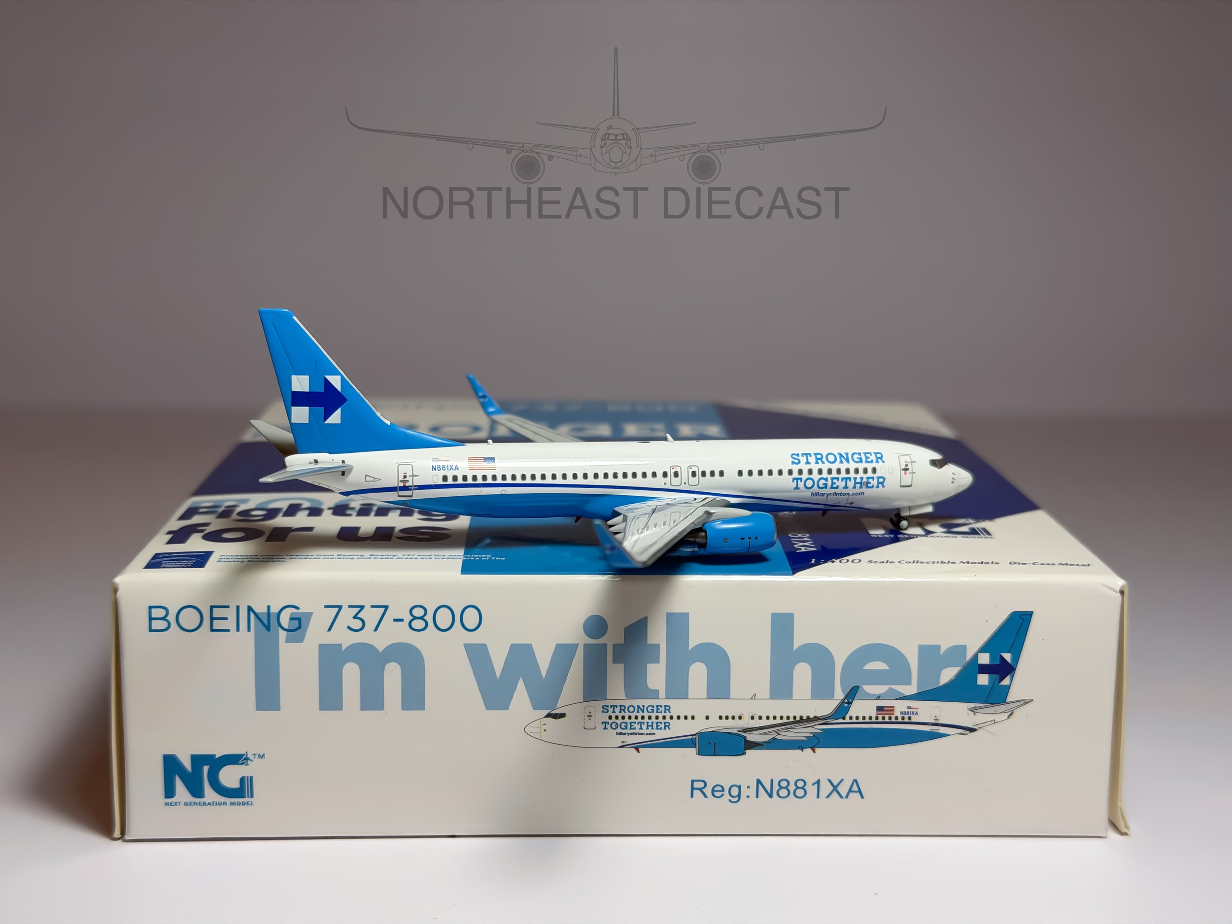 Xtra Airways Boeing 737-800 1:400 NG Models N881XA (58048)