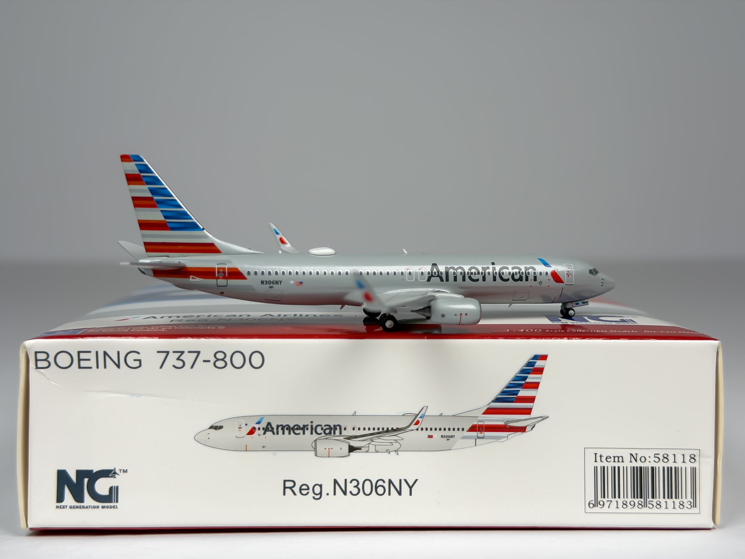 American Airlines Boeing 737-800 1:400 NG Models N306NY (58118)