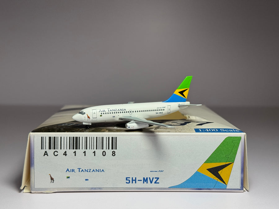 Aeroclassics 1:400 Air Tanzania Boeing 737-247 Adv 5H-MVZ Kilimanjaro livery AC5HMVZ