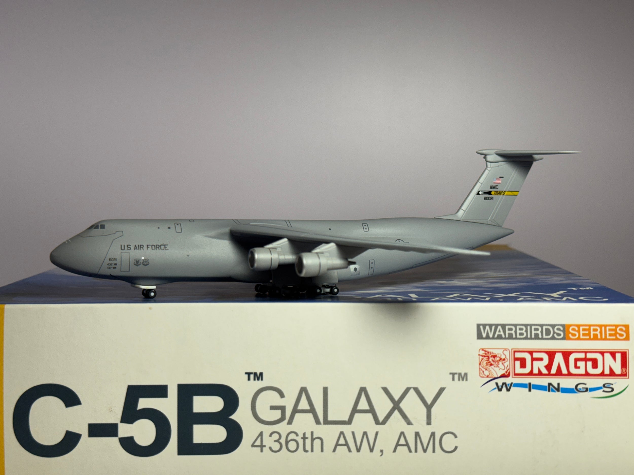 Dragon Wings 1:400 U.S Air Force (USAF) C-5B Galaxy 60021 Travis DW56274