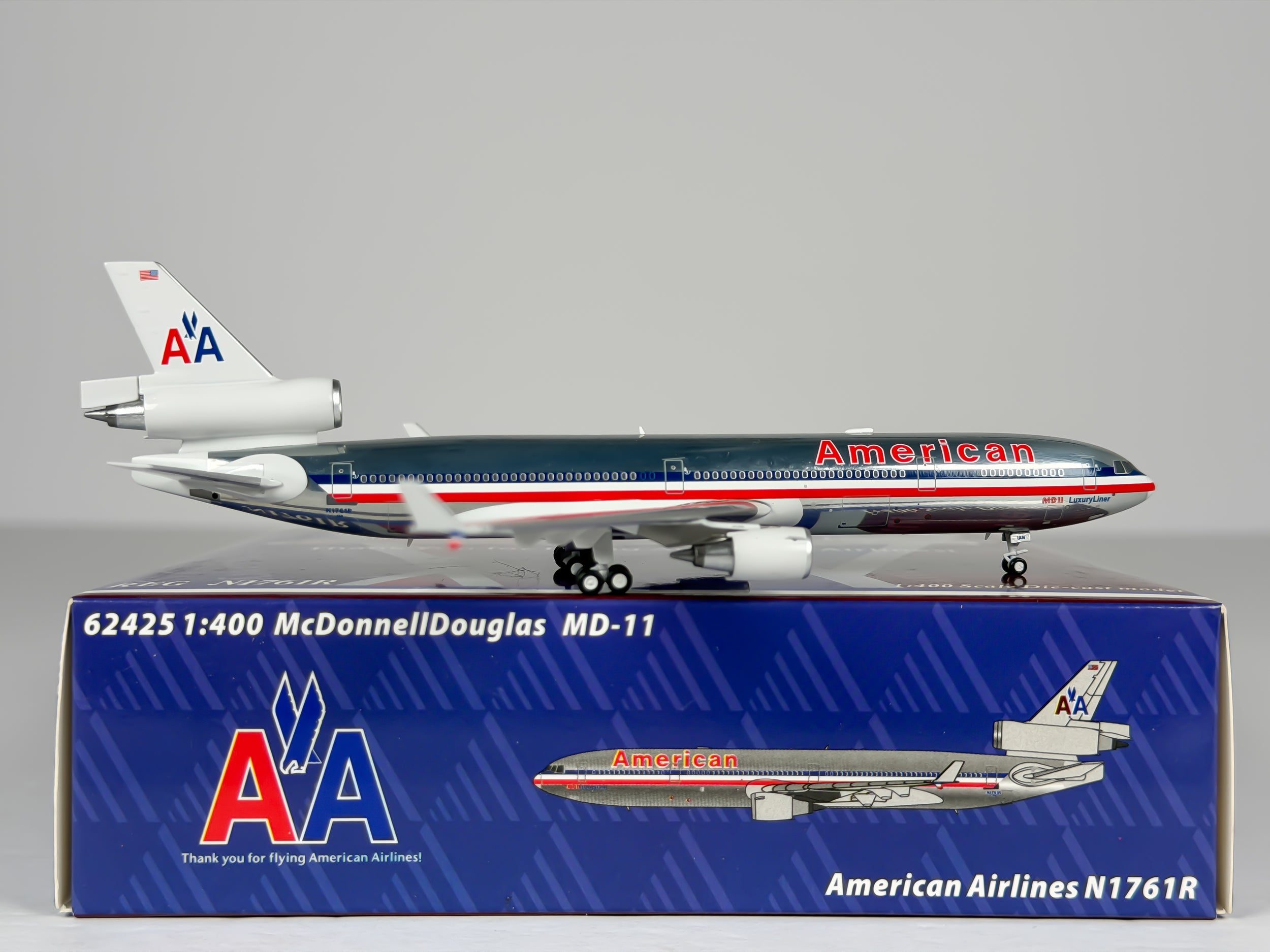 American Airlines McDonnell Douglas MD-11 1:400 Panda Models N1761R (62425)