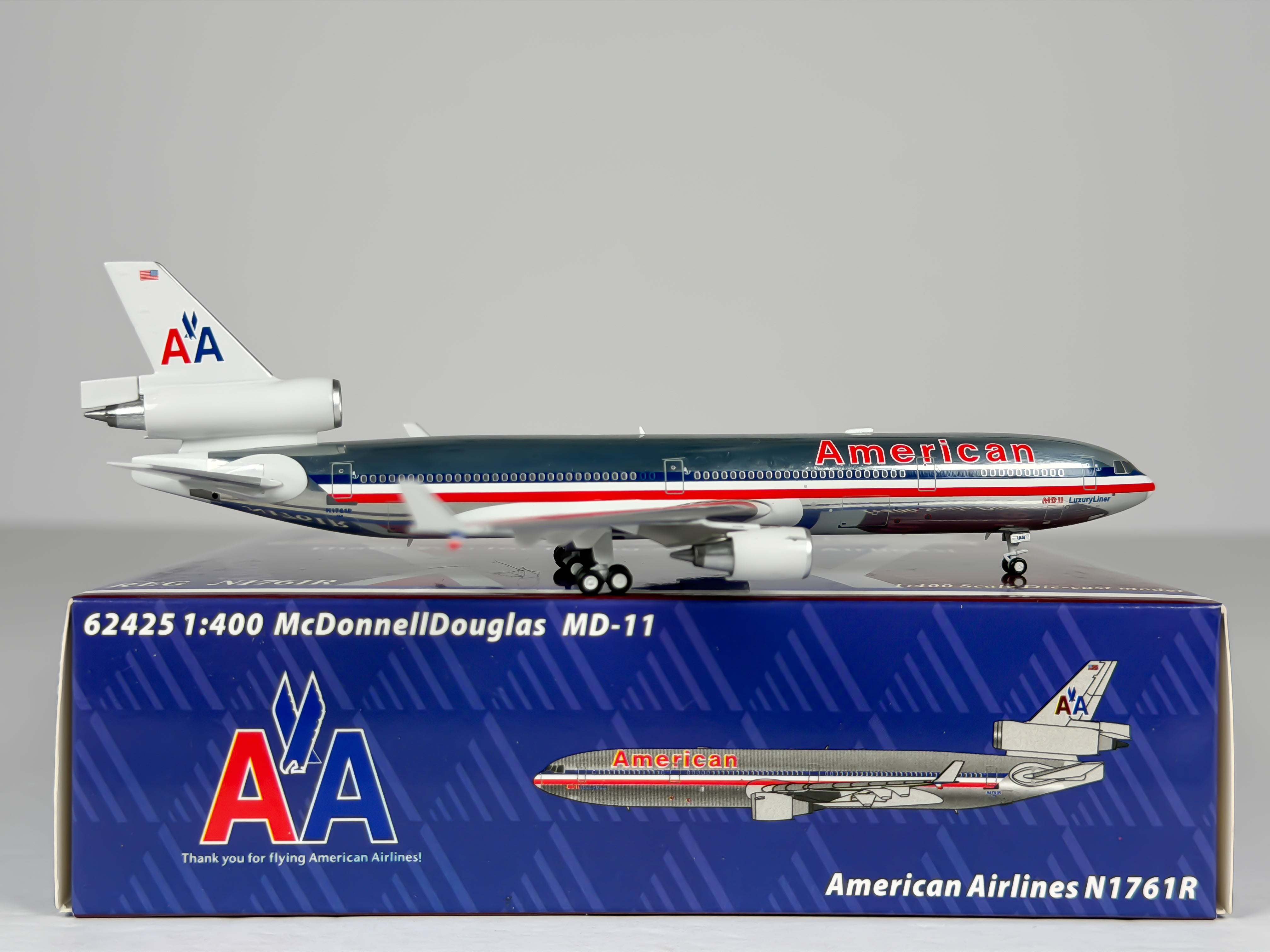 American Airlines McDonnell Douglas MD-11 1:400 Panda Models N1761R (62425)