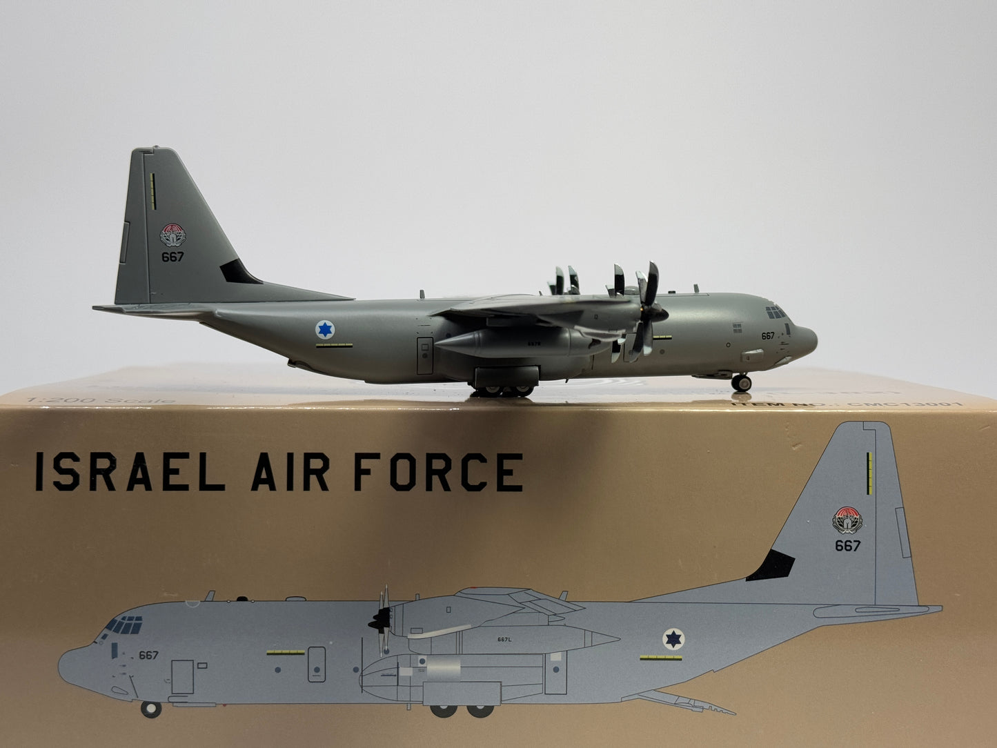Inflight200 Israeli Air Force Lockheed C-130J 667 Low Visibility Grey CMC13001