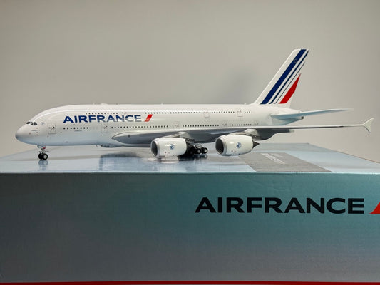 Gemini Jets 1:200 Air France Airbus A380-800 F-HPJB G2AFR781 New Colors w/stand